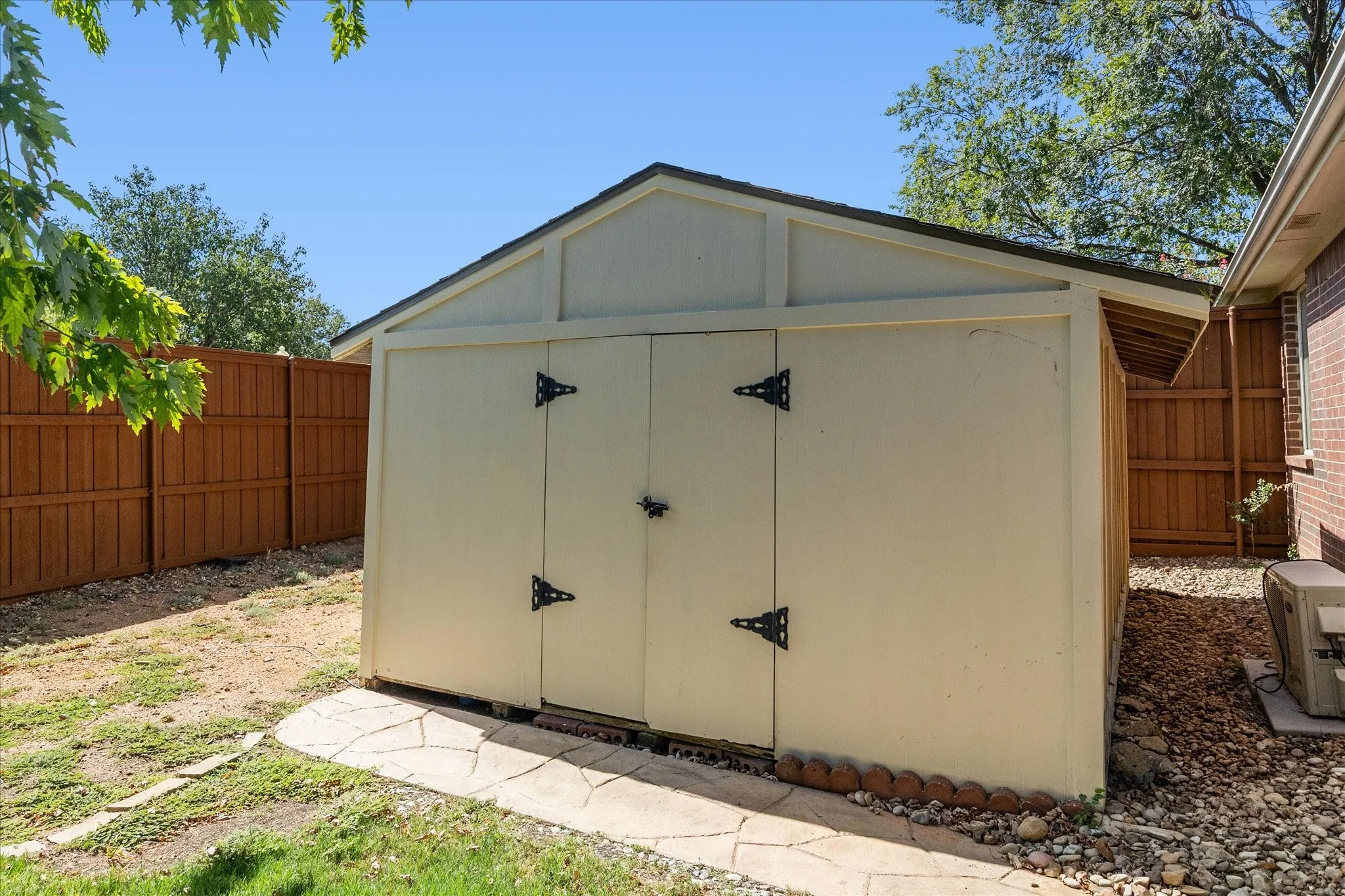 Perfect space for your lawn equipment and more