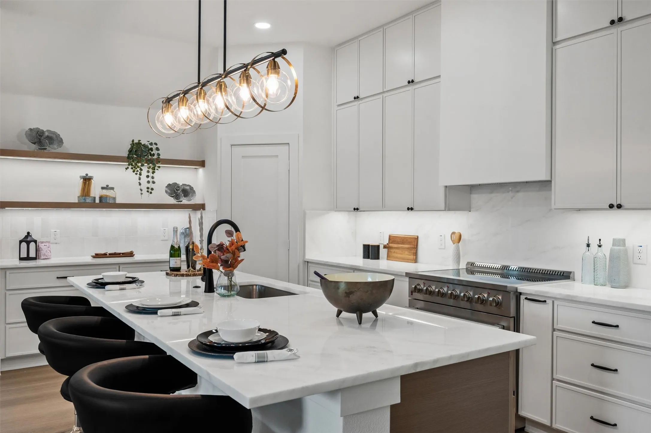 Single Family Residence For Rent in Denton County , 1223 Stagecoach Trail, Justin, Texas 76247, 4 Bedroom, 3 Bathroom, 2 Garage spaces, 2,293 Sqft, built in 2026, mls#21398121, Real Estate Agent in Justin, Homes For Rent in Denton county, Homes For Rent in Justin, Realtor in Justin Texas, Real Estate Brokerage Independent Realty Texas, Luminita Cordes Realtor
