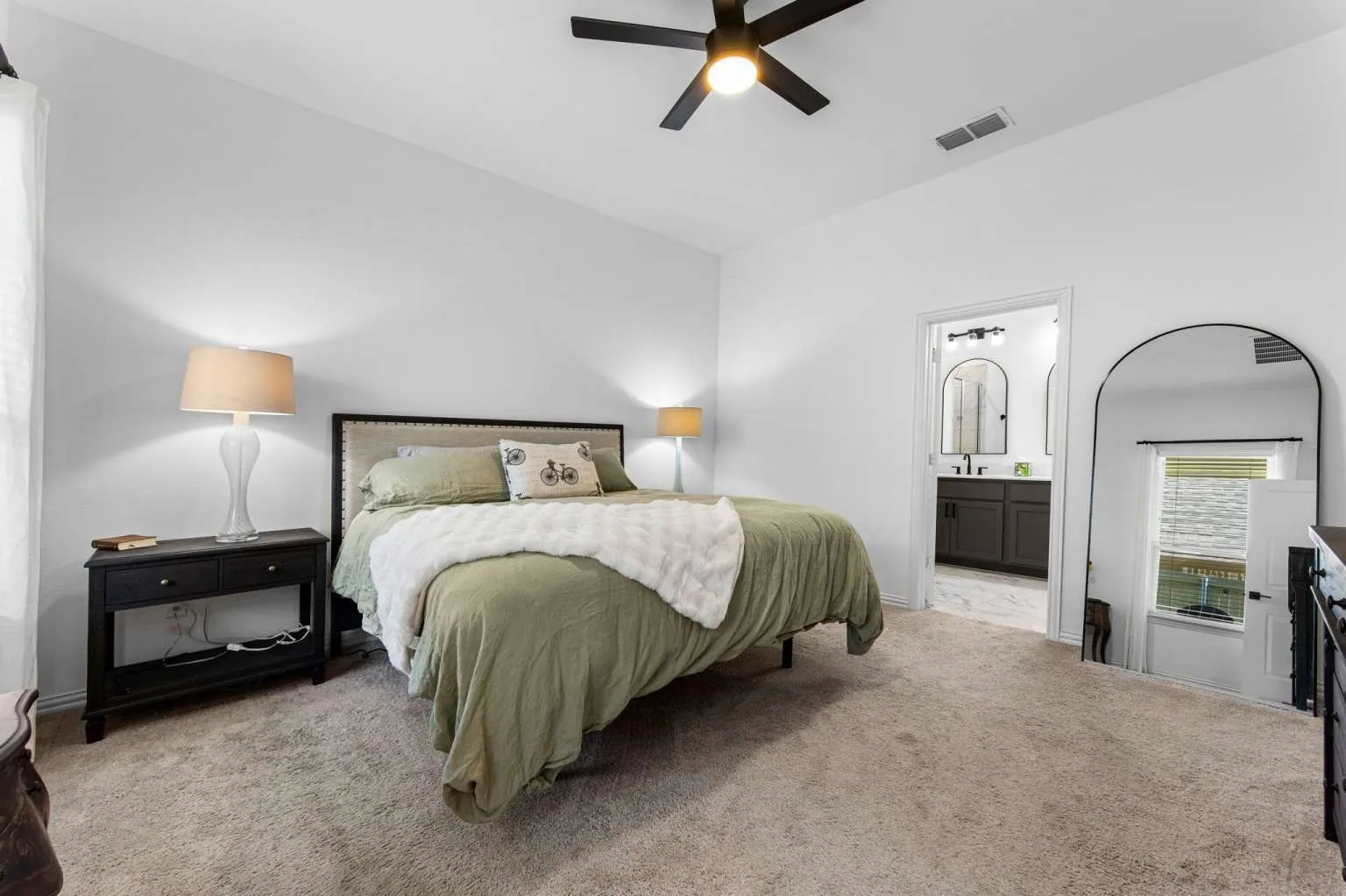 Single Family Residence For Sale in Denton County , 2336 Gray Drive, Northlake, Texas 76247, 4 Bedroom, 3 Bathroom, 2 Garage spaces, 2,435 Sqft, built in 2022, mls#21398130, Real Estate Agent in Northlake, Homes For Sale in Denton county, Homes For Sale in Northlake, Realtor in Northlake Texas, Real Estate Brokerage Independent Realty Texas, Luminita Cordes Realtor