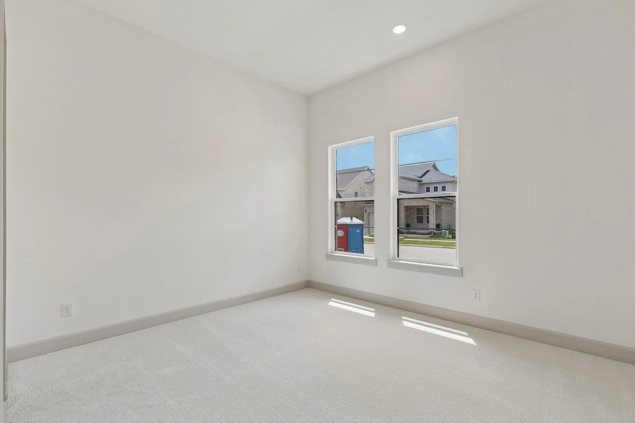 You'll find nicely sized secondary bedrooms in our Royale plan.