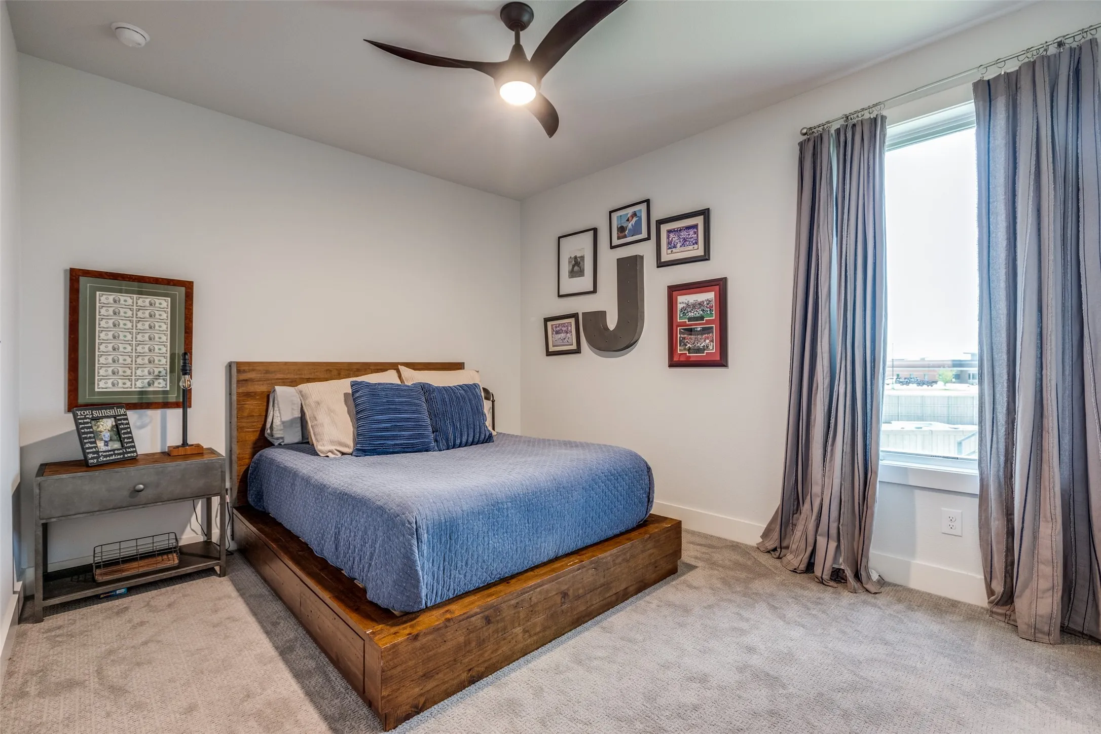 Single Family Residence For Sale in Grayson County , 1224 Karsten Ridge Pass, Gunter, Texas 75058, 4 Bedroom, 5 Bathroom, 3 Garage spaces, 4,005 Sqft, built in 2022, mls#21398125, Real Estate Agent in Gunter, Homes For Sale in Grayson county, Homes For Sale in Gunter, Realtor in Gunter Texas, Real Estate Brokerage Independent Realty Texas, Luminita Cordes Realtor