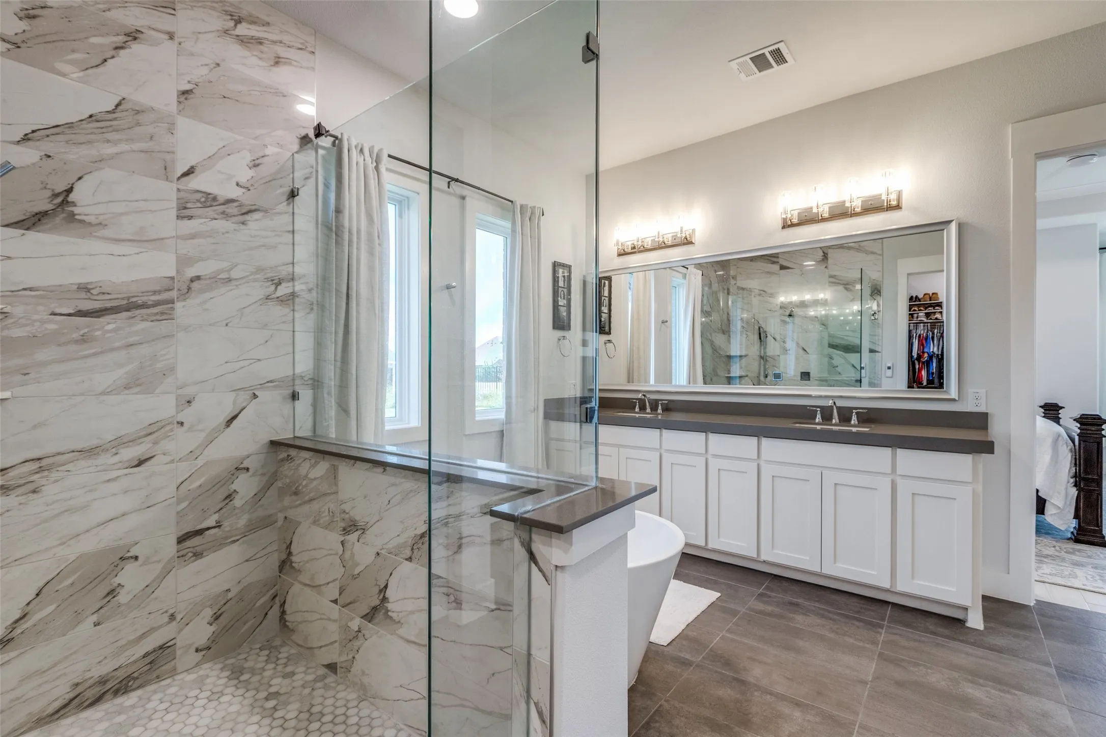 Single Family Residence For Sale in Grayson County , 1224 Karsten Ridge Pass, Gunter, Texas 75058, 4 Bedroom, 5 Bathroom, 3 Garage spaces, 4,005 Sqft, built in 2022, mls#21398125, Real Estate Agent in Gunter, Homes For Sale in Grayson county, Homes For Sale in Gunter, Realtor in Gunter Texas, Real Estate Brokerage Independent Realty Texas, Luminita Cordes Realtor