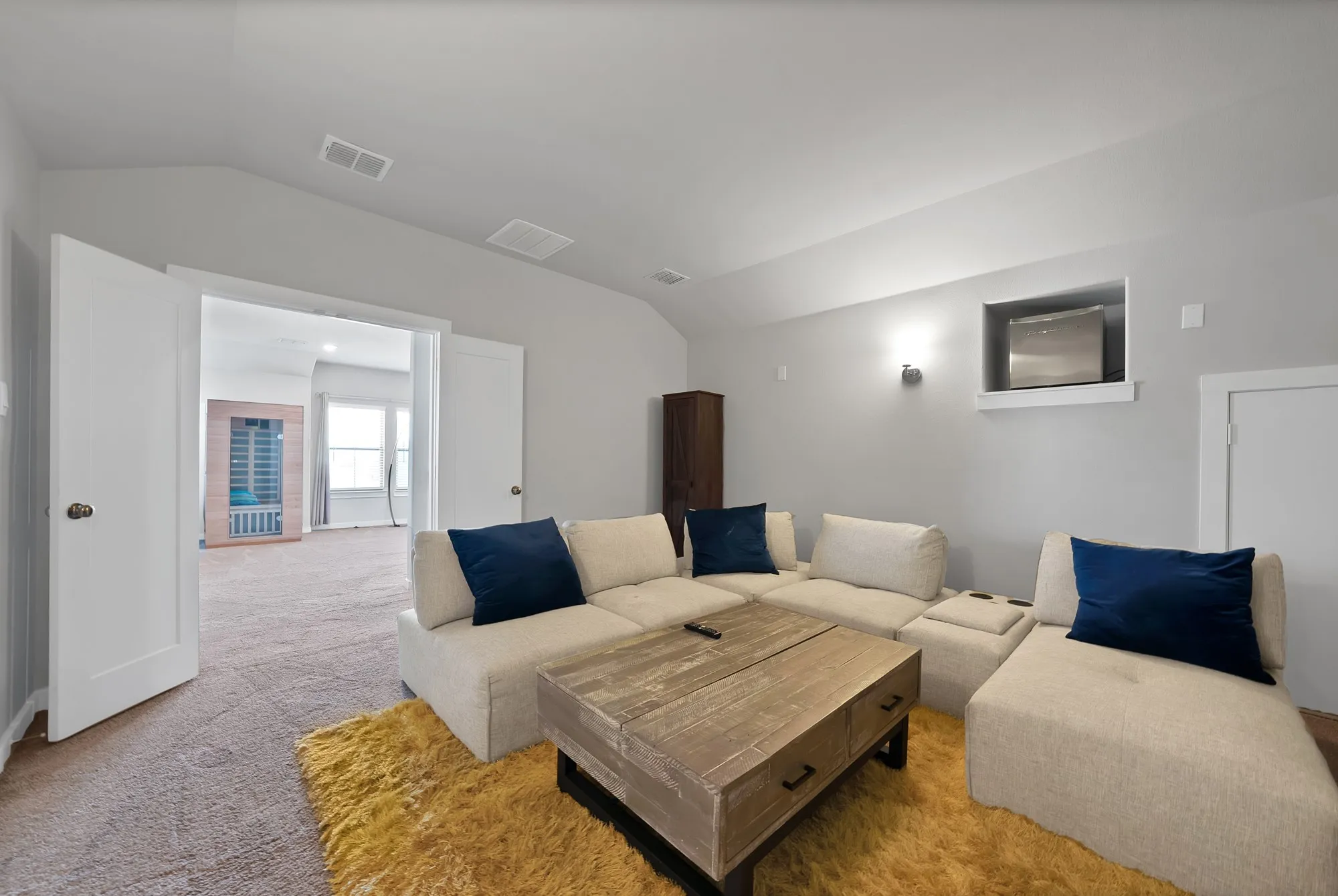 Single Family Residence For Sale in Tarrant County , 10541 Big Lagoon Drive, Fort Worth, Texas 76179, 5 Bedroom, 3 Bathroom, 2 Garage spaces, 2,958 Sqft, built in 2021, mls#21396739, Real Estate Agent in Fort Worth, Homes For Sale in Tarrant county, Homes For Sale in Fort Worth, Realtor in Fort Worth Texas, Real Estate Brokerage Independent Realty Texas, Luminita Cordes Realtor