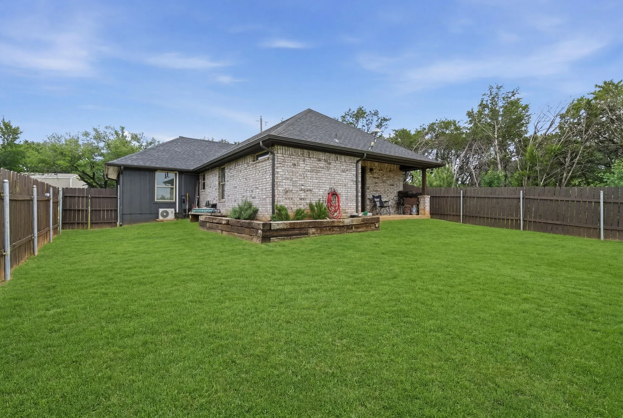 Single Family Residence For Rent in Hood County , 2926 Paluxy Trail, Granbury, Texas 76048, 3 Bedroom, 2 Bathroom, Garage spaces, 1,503 Sqft, built in 2020, mls#21398163, Real Estate Agent in Granbury, Homes For Rent in Hood county, Homes For Rent in Granbury, Realtor in Granbury Texas, Real Estate Brokerage Independent Realty Texas, Luminita Cordes Realtor