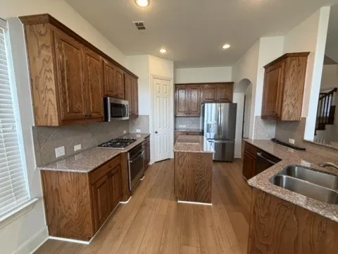 Single Family Residence For Rent in Collin County , 1626 Mammoth Drive, Allen, Texas 75002, 3 Bedroom, 4 Bathroom, 2 Garage spaces, 2,638 Sqft, built in 2008, mls#21398019, Real Estate Agent in Allen, Homes For Rent in Collin county, Homes For Rent in Allen, Realtor in Allen Texas, Real Estate Brokerage Independent Realty Texas, Luminita Cordes Realtor