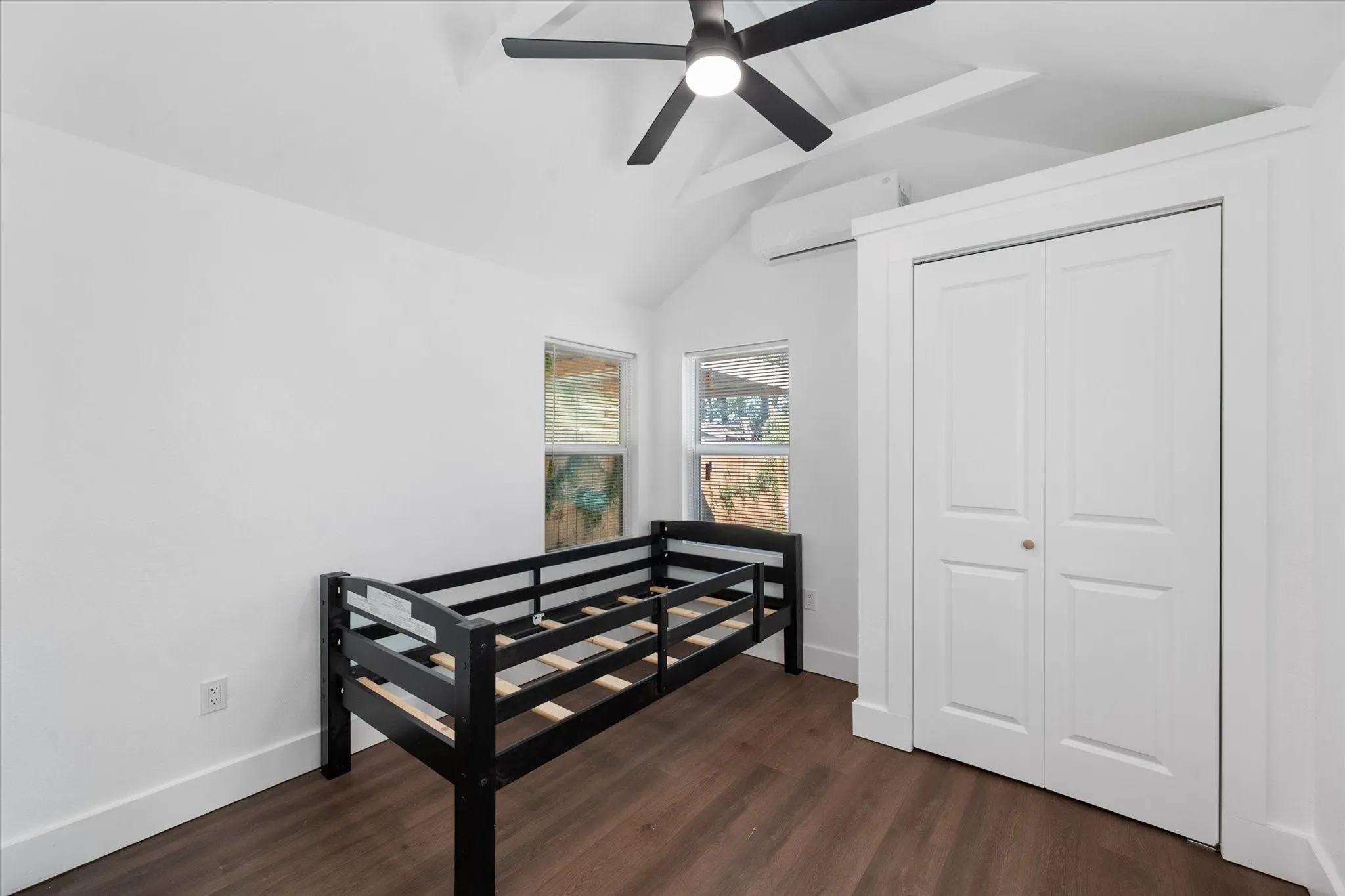 Single Family Residence For Sale in Limestone County , 717 Alice Street, Mexia, Texas 76667, 2 Bedroom, 2 Bathroom, Garage spaces, 700 Sqft, built in 2025, mls#21398157, Real Estate Agent in Mexia, Homes For Sale in Limestone county, Homes For Sale in Mexia, Realtor in Mexia Texas, Real Estate Brokerage Independent Realty Texas, Luminita Cordes Realtor