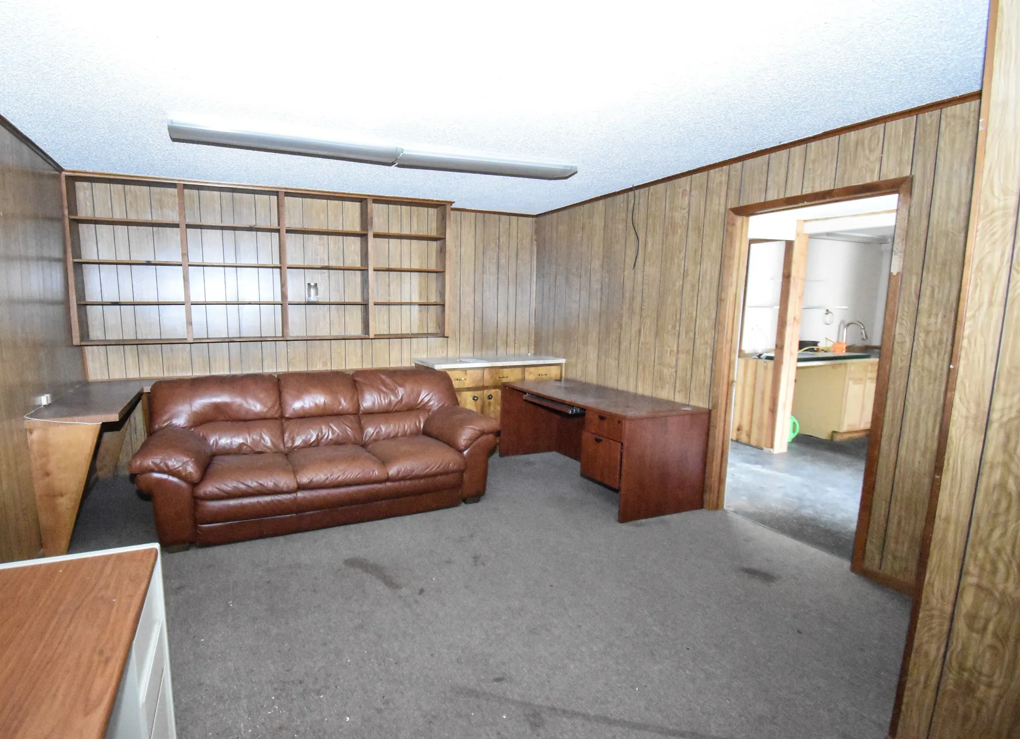 Office For Sale in Mc Culloch County , 210 S Blackburn Street, Brady, Texas 76825, 0, 0, Garage spaces, 0 Sqft, built in 1920, mls#21398180, Real Estate Agent in Brady, Homes For Sale in Mc Culloch county, Homes For Sale in Brady, Realtor in Brady Texas, Real Estate Brokerage Independent Realty Texas, Luminita Cordes Realtor