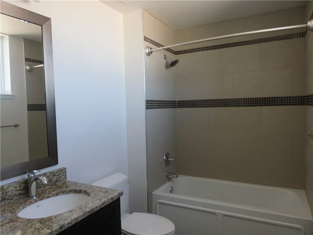 Apartment For Rent in Tarrant County , 928 Travis Avenue 306, Fort Worth, Texas 76104, 1 Bedroom, 1 Bathroom, Garage spaces, 610 Sqft, built in 2016, mls#21398187, Real Estate Agent in Fort Worth, Homes For Rent in Tarrant county, Homes For Rent in Fort Worth, Realtor in Fort Worth Texas, Real Estate Brokerage Independent Realty Texas, Luminita Cordes Realtor