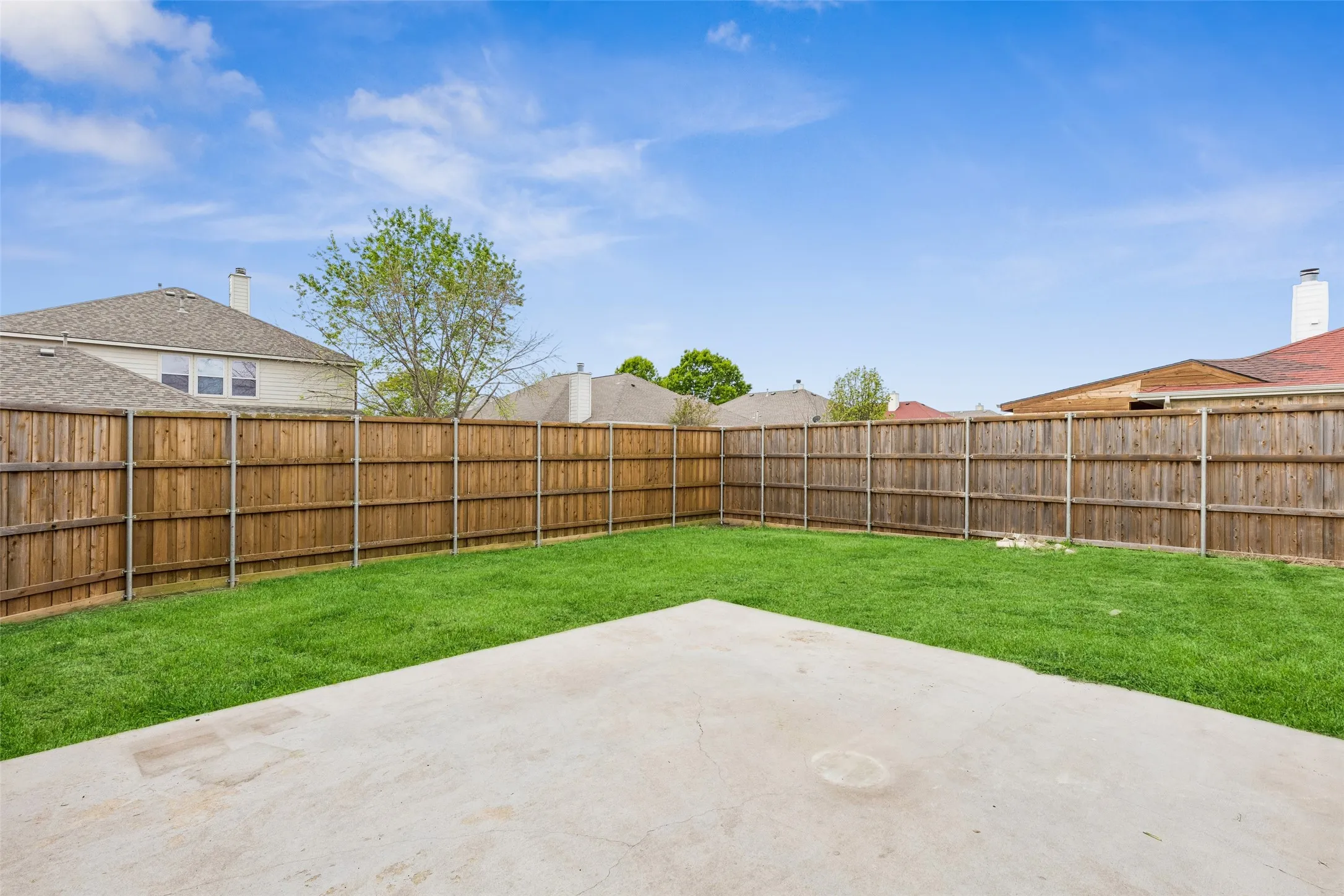 Single Family Residence For Sale in Rockwall County , 413 Sandy Lane, Royse City, Texas 75189, 3 Bedroom, 2 Bathroom, 2 Garage spaces, 1,820 Sqft, built in 2006, mls#21397698, Real Estate Agent in Royse City, Homes For Sale in Rockwall county, Homes For Sale in Royse City, Realtor in Royse City Texas, Real Estate Brokerage Independent Realty Texas, Luminita Cordes Realtor
