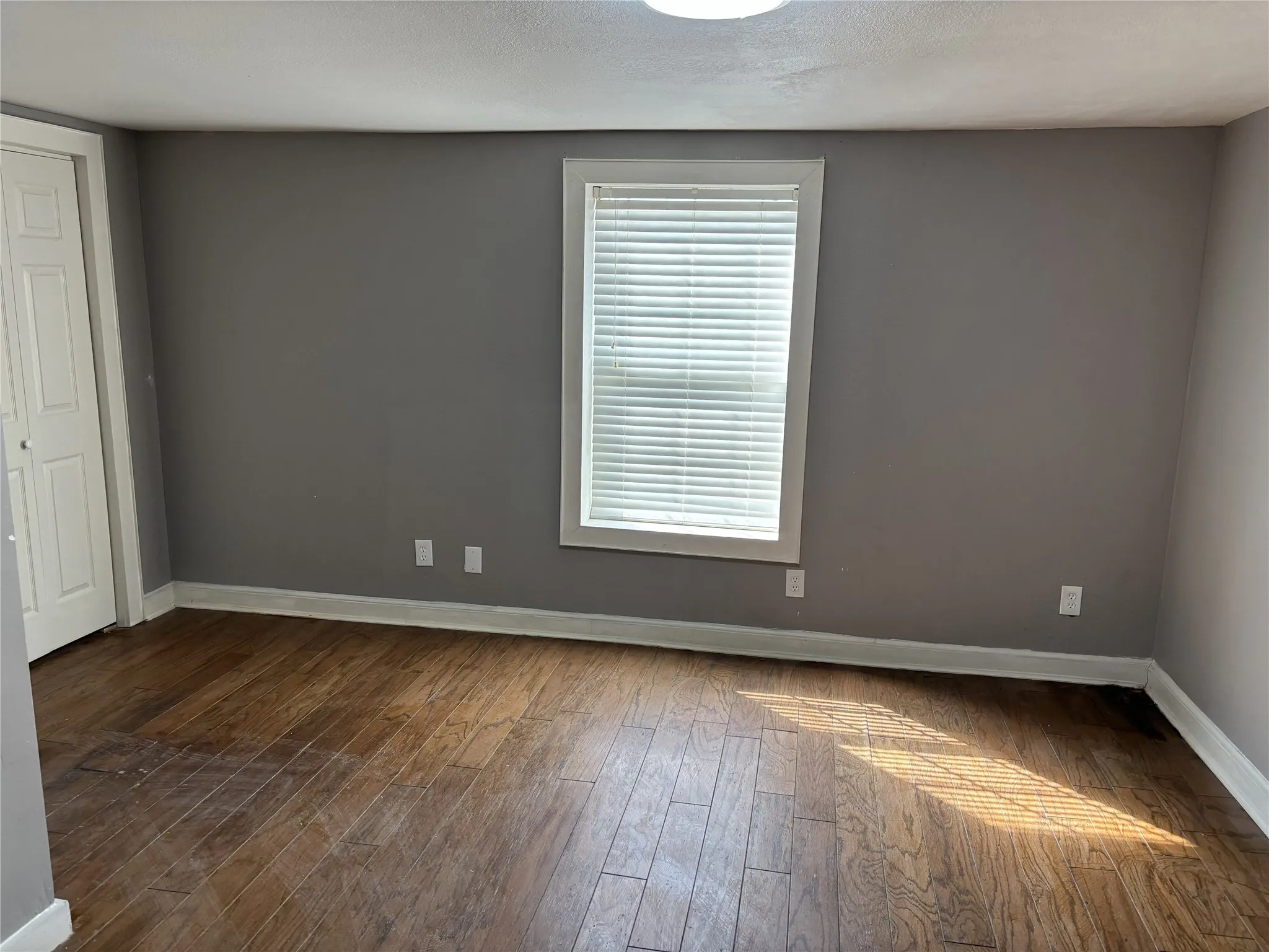 Single Family Residence For Rent in Hunt County , 1340 E State Highway 276, West Tawakoni, Texas 75474, 2 Bedroom, 2 Bathroom, Garage spaces, 1,360 Sqft, built in 1990, mls#21398199, Real Estate Agent in West Tawakoni, Homes For Rent in Hunt county, Homes For Rent in West Tawakoni, Realtor in West Tawakoni Texas, Real Estate Brokerage Independent Realty Texas, Luminita Cordes Realtor