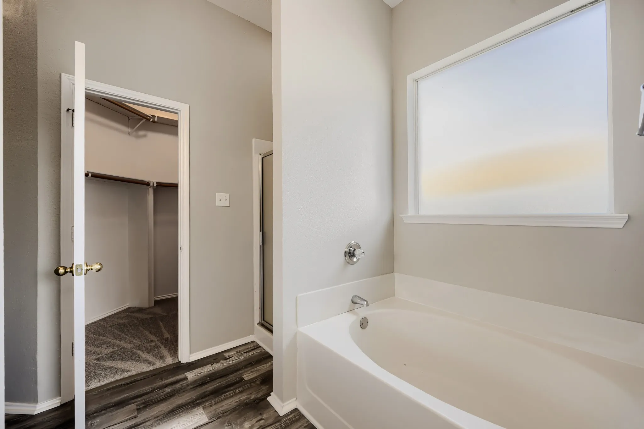 Single Family Residence For Sale in Tarrant County , 6221 Brooklynn Drive, Fort Worth, Texas 76179, 3 Bedroom, 2 Bathroom, 2 Garage spaces, 1,601 Sqft, built in 2005, mls#21396792, Real Estate Agent in Fort Worth, Homes For Sale in Tarrant county, Homes For Sale in Fort Worth, Realtor in Fort Worth Texas, Real Estate Brokerage Independent Realty Texas, Luminita Cordes Realtor