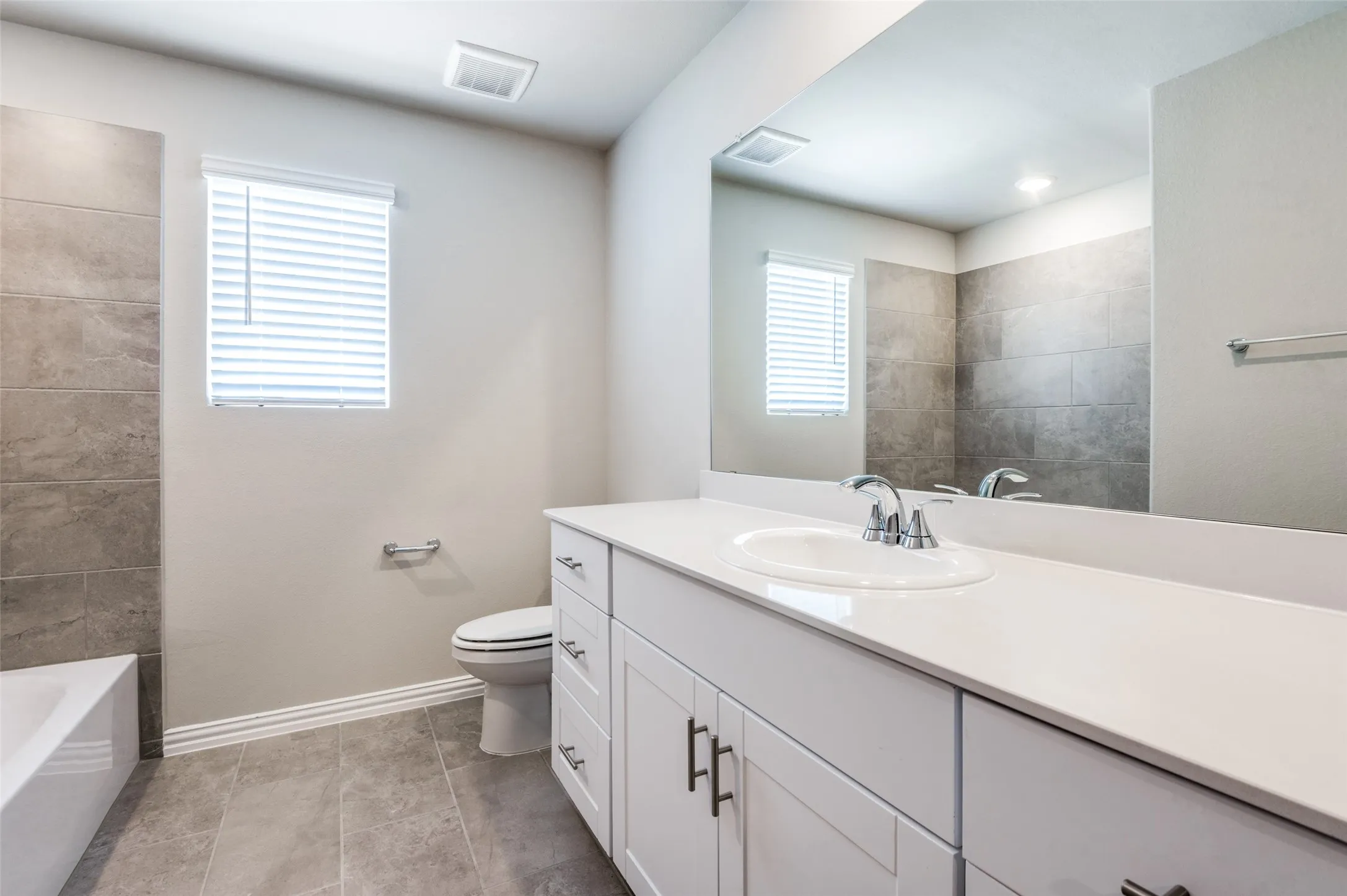 Single Family Residence For Rent in Collin County , 602 Ezra Lane, Mc Kinney, Texas 75069, 4 Bedroom, 3 Bathroom, 2 Garage spaces, 2,351 Sqft, built in 2025, mls#21398200, Real Estate Agent in Mc Kinney, Homes For Rent in Collin county, Homes For Rent in Mc Kinney, Realtor in Mc Kinney Texas, Real Estate Brokerage Independent Realty Texas, Luminita Cordes Realtor