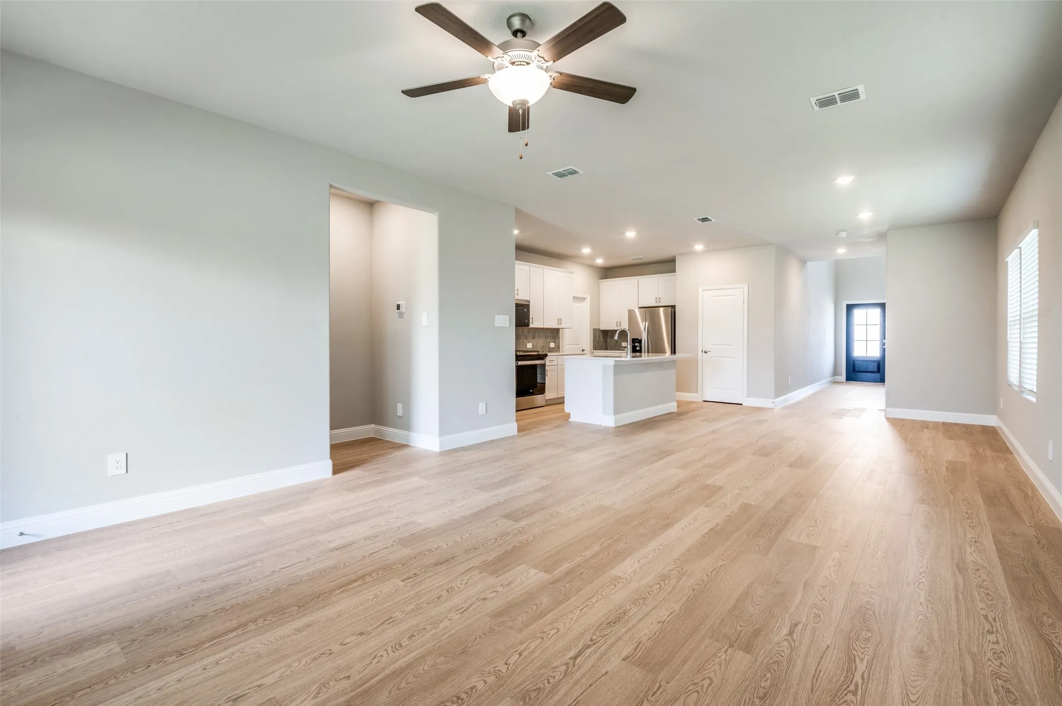 Single Family Residence For Rent in Collin County , 602 Ezra Lane, Mc Kinney, Texas 75069, 4 Bedroom, 3 Bathroom, 2 Garage spaces, 2,351 Sqft, built in 2025, mls#21398200, Real Estate Agent in Mc Kinney, Homes For Rent in Collin county, Homes For Rent in Mc Kinney, Realtor in Mc Kinney Texas, Real Estate Brokerage Independent Realty Texas, Luminita Cordes Realtor