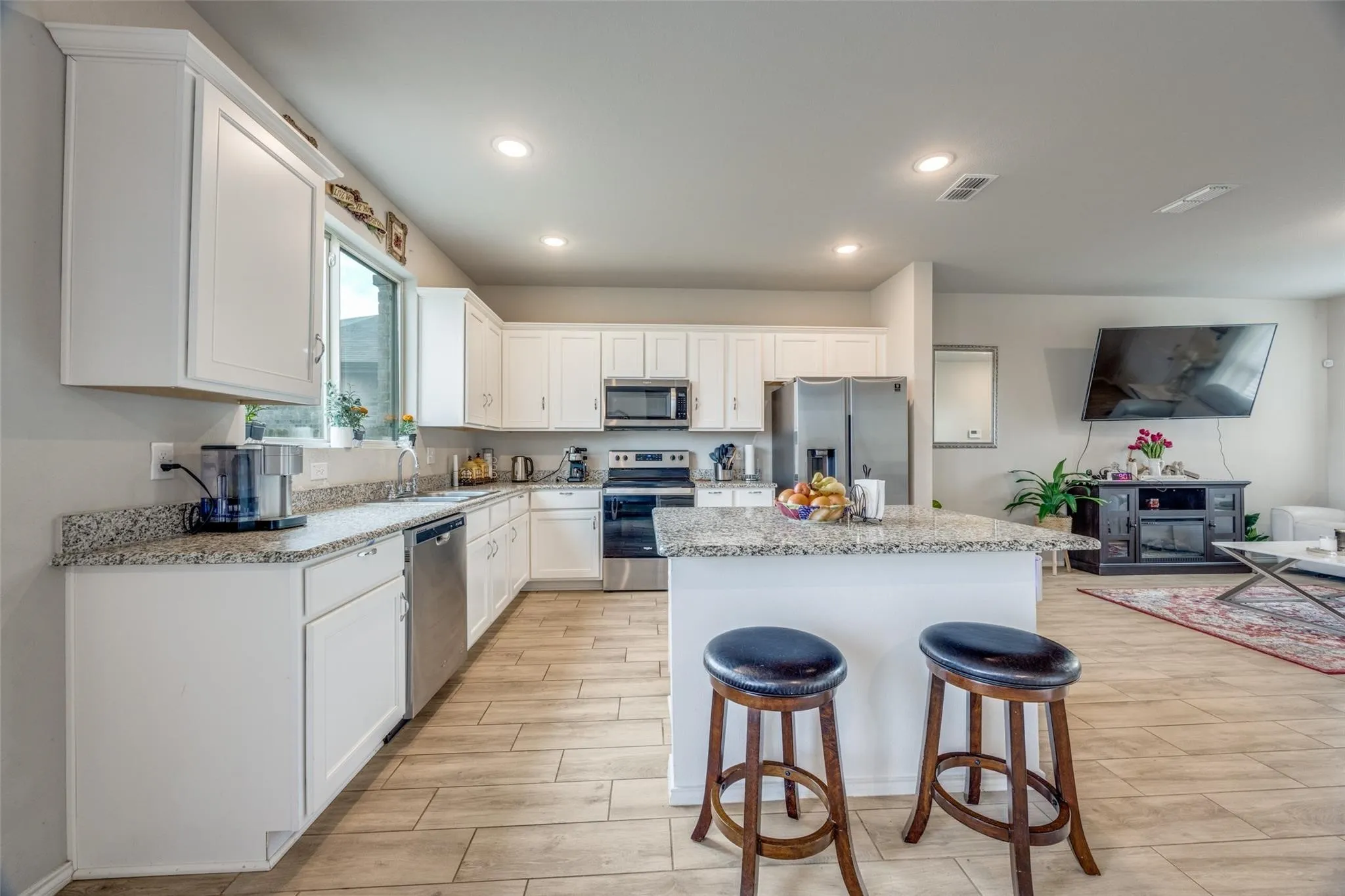 Kitchen Island for eating or cooking