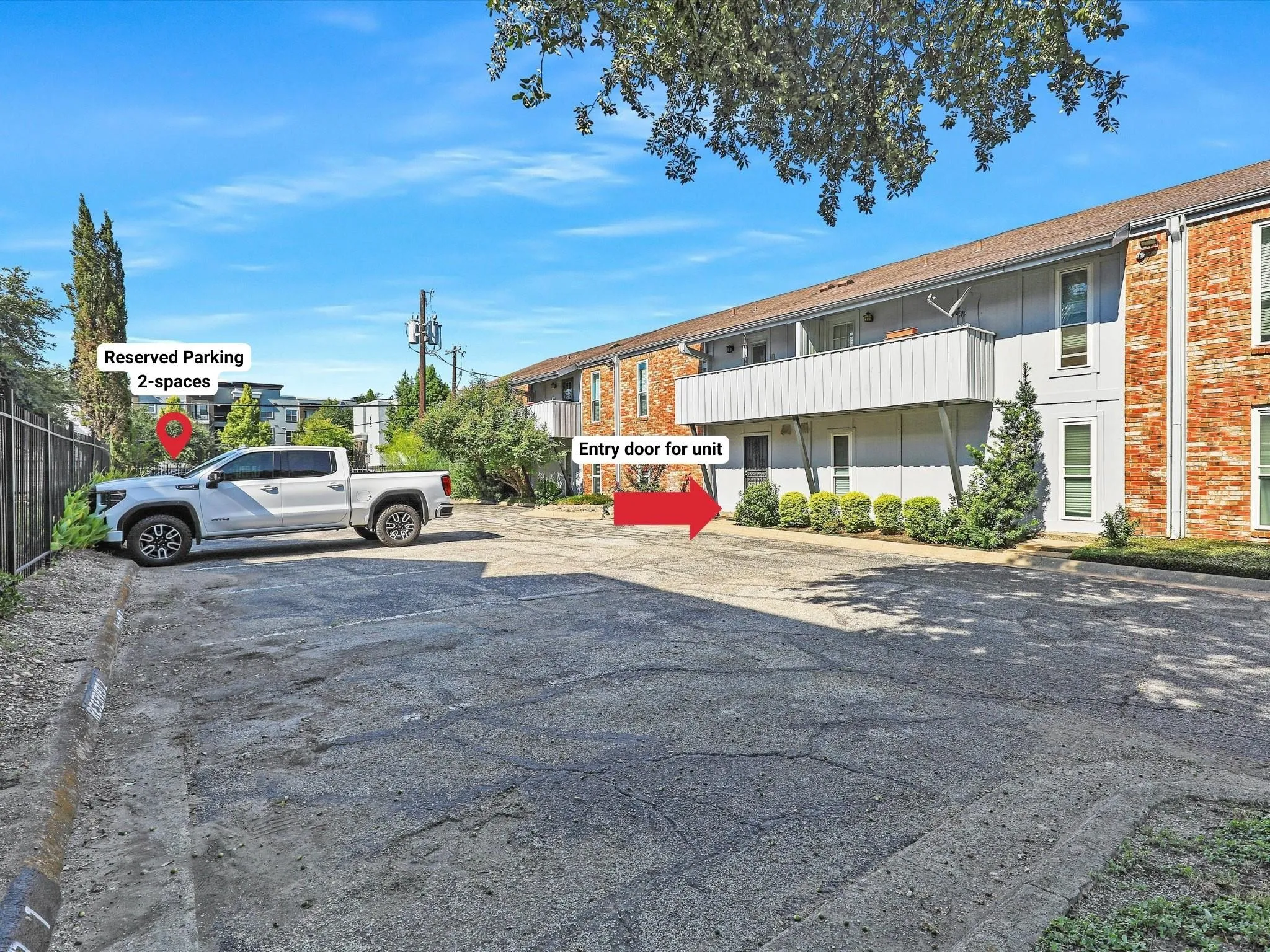 Condominium For Sale in Dallas County , 4317 Hartford Street 102, Dallas, Texas 75219, 2 Bedroom, 2 Bathroom, Garage spaces, 874 Sqft, built in 1969, mls#21398153, Real Estate Agent in Dallas, Homes For Sale in Dallas county, Homes For Sale in Dallas, Realtor in Dallas Texas, Real Estate Brokerage Independent Realty Texas, Luminita Cordes Realtor