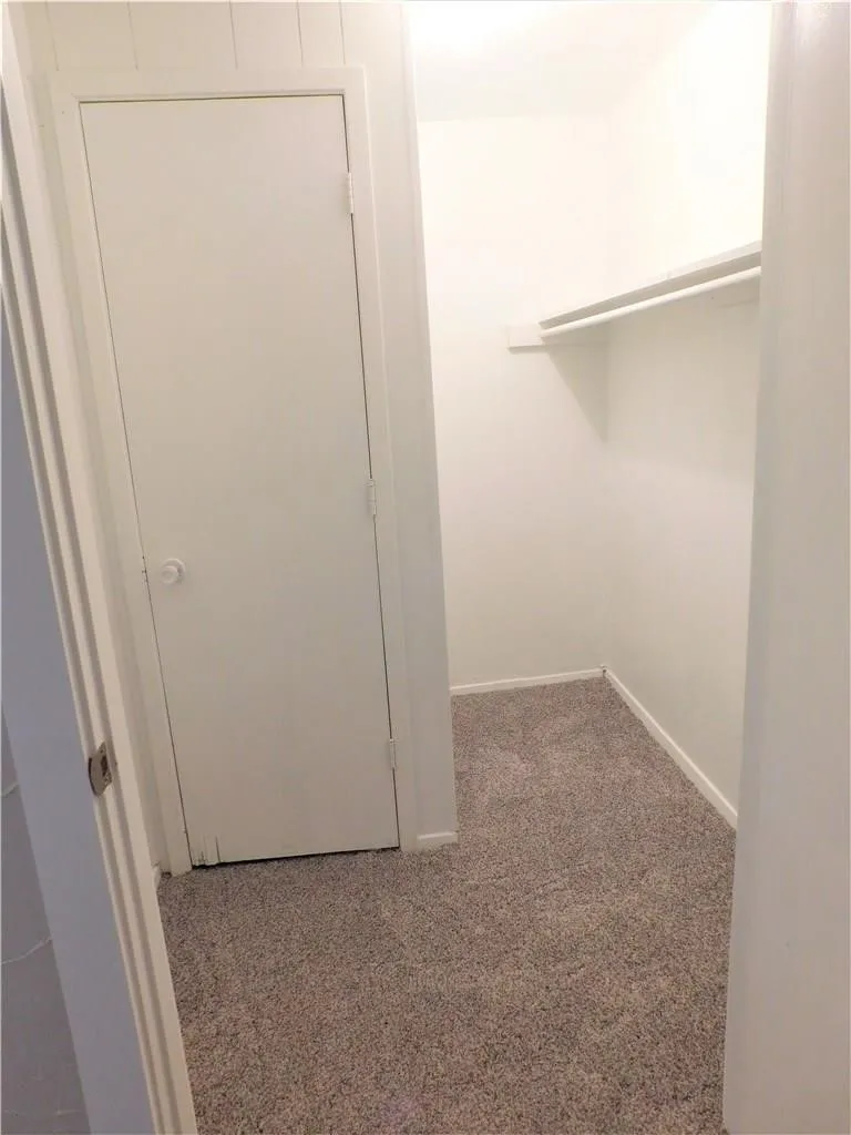 Single Family Residence For Rent in Collin County , 401 S Arizona Drive, Celina, Texas 75009, 3 Bedroom, 2 Bathroom, Garage spaces, 1,384 Sqft, built in 1940, mls#21398207, Real Estate Agent in Celina, Homes For Rent in Collin county, Homes For Rent in Celina, Realtor in Celina Texas, Real Estate Brokerage Independent Realty Texas, Luminita Cordes Realtor