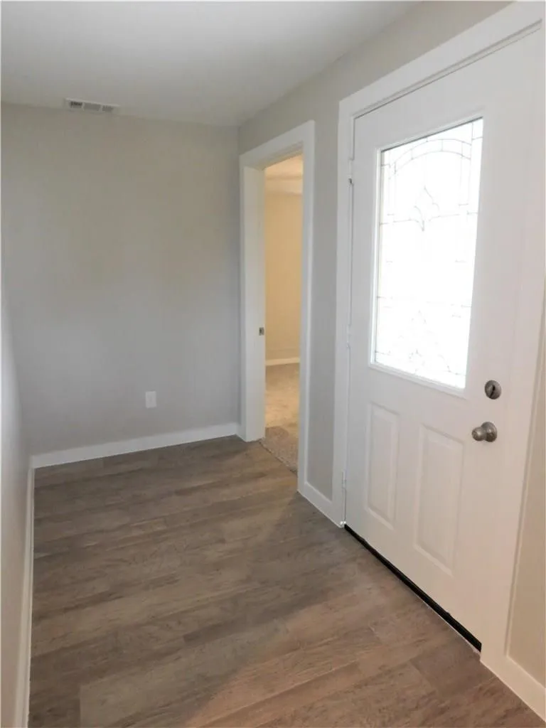Single Family Residence For Rent in Collin County , 401 S Arizona Drive, Celina, Texas 75009, 3 Bedroom, 2 Bathroom, Garage spaces, 1,384 Sqft, built in 1940, mls#21398207, Real Estate Agent in Celina, Homes For Rent in Collin county, Homes For Rent in Celina, Realtor in Celina Texas, Real Estate Brokerage Independent Realty Texas, Luminita Cordes Realtor