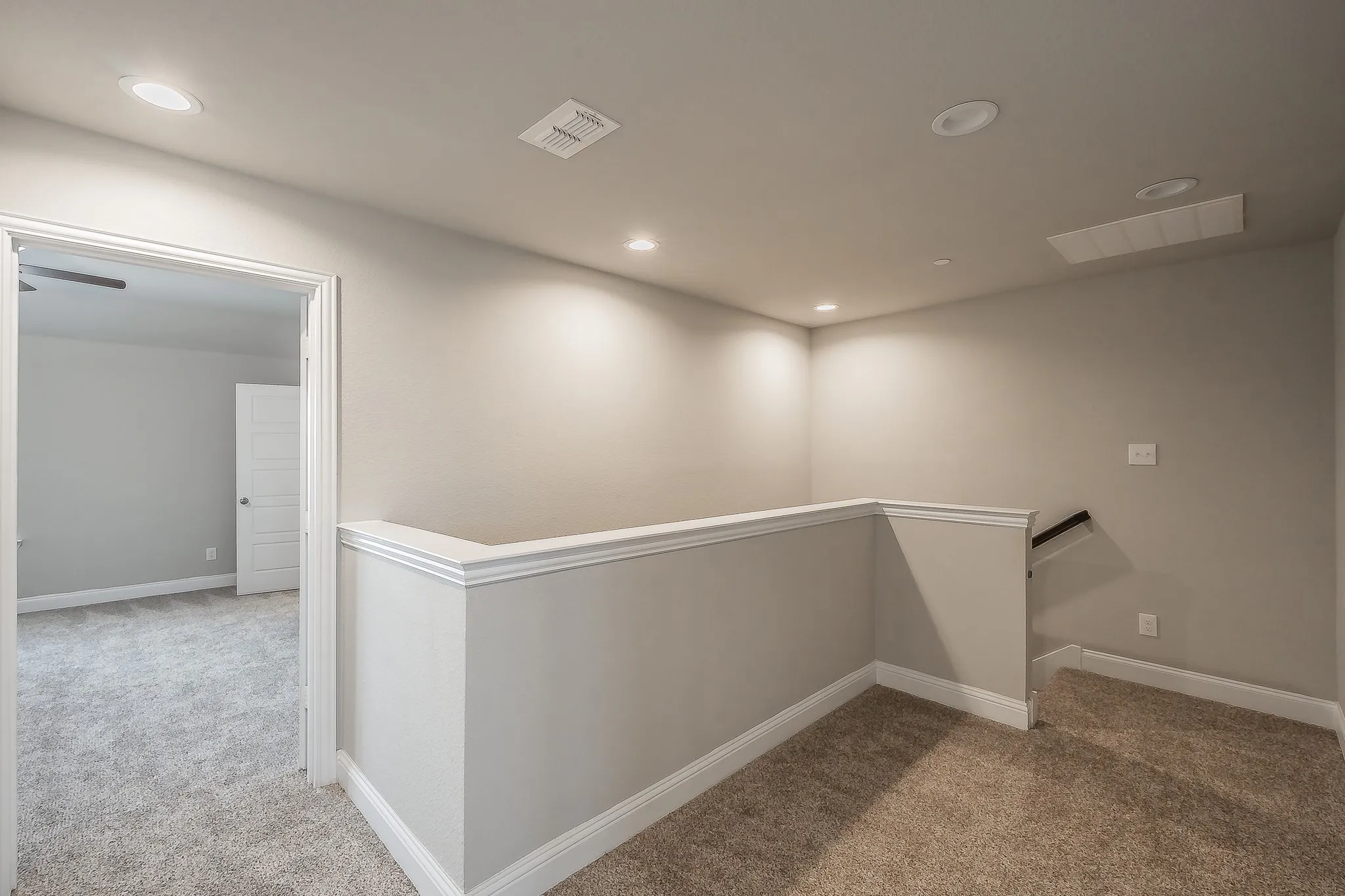 Townhouse For Sale in Tarrant County , 5984 Bursey Road, Watauga, Texas 76148, 3 Bedroom, 3 Bathroom, 2 Garage spaces, 1,801 Sqft, built in 2023, mls#21397506, Real Estate Agent in Watauga, Homes For Sale in Tarrant county, Homes For Sale in Watauga, Realtor in Watauga Texas, Real Estate Brokerage Independent Realty Texas, Luminita Cordes Realtor