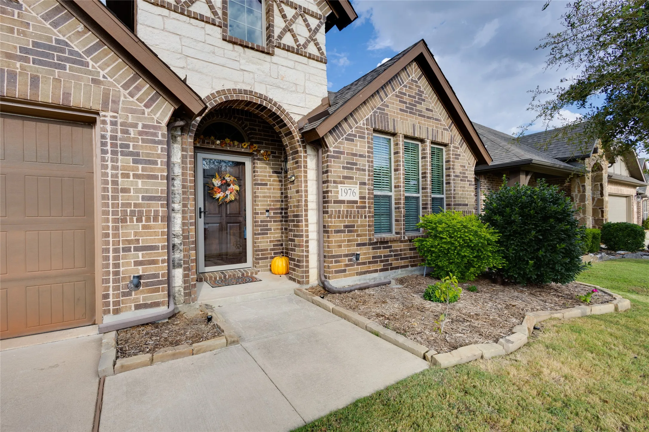 Single Family Residence For Rent in Collin County , 1976 Mercer Lane, Princeton, Texas 75407, 4 Bedroom, 2 Bathroom, 2 Garage spaces, 2,095 Sqft, built in 2017, mls#21392496, Real Estate Agent in Princeton, Homes For Rent in Collin county, Homes For Rent in Princeton, Realtor in Princeton Texas, Real Estate Brokerage Independent Realty Texas, Luminita Cordes Realtor
