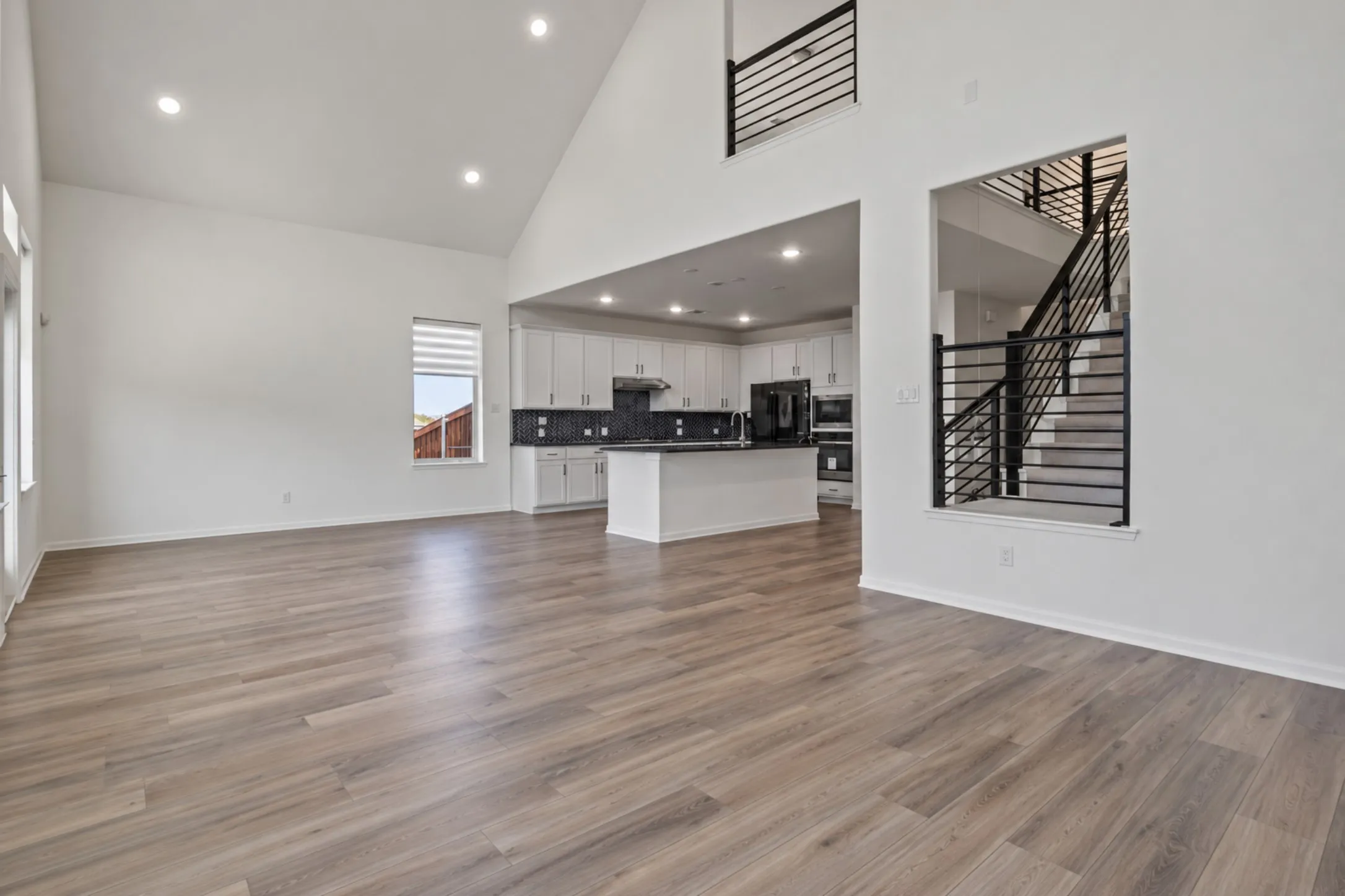 Single Family Residence For Sale in Collin County , 1432 Bettolo Drive, Celina, Texas 75009, 5 Bedroom, 4 Bathroom, 2 Garage spaces, 3,321 Sqft, built in 2024, mls#21397820, Real Estate Agent in Celina, Homes For Sale in Collin county, Homes For Sale in Celina, Realtor in Celina Texas, Real Estate Brokerage Independent Realty Texas, Luminita Cordes Realtor