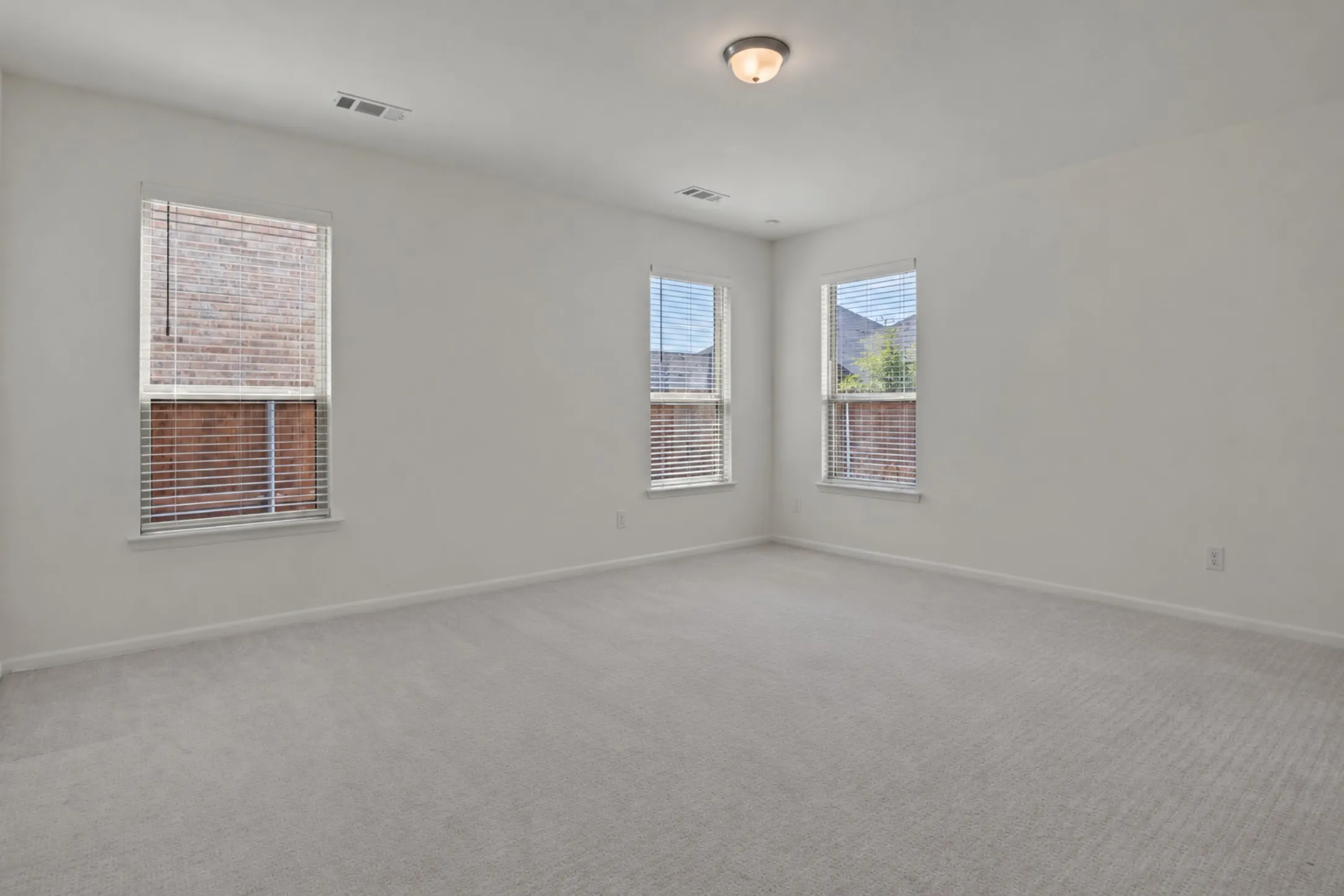 Single Family Residence For Sale in Collin County , 1432 Bettolo Drive, Celina, Texas 75009, 5 Bedroom, 4 Bathroom, 2 Garage spaces, 3,321 Sqft, built in 2024, mls#21397820, Real Estate Agent in Celina, Homes For Sale in Collin county, Homes For Sale in Celina, Realtor in Celina Texas, Real Estate Brokerage Independent Realty Texas, Luminita Cordes Realtor