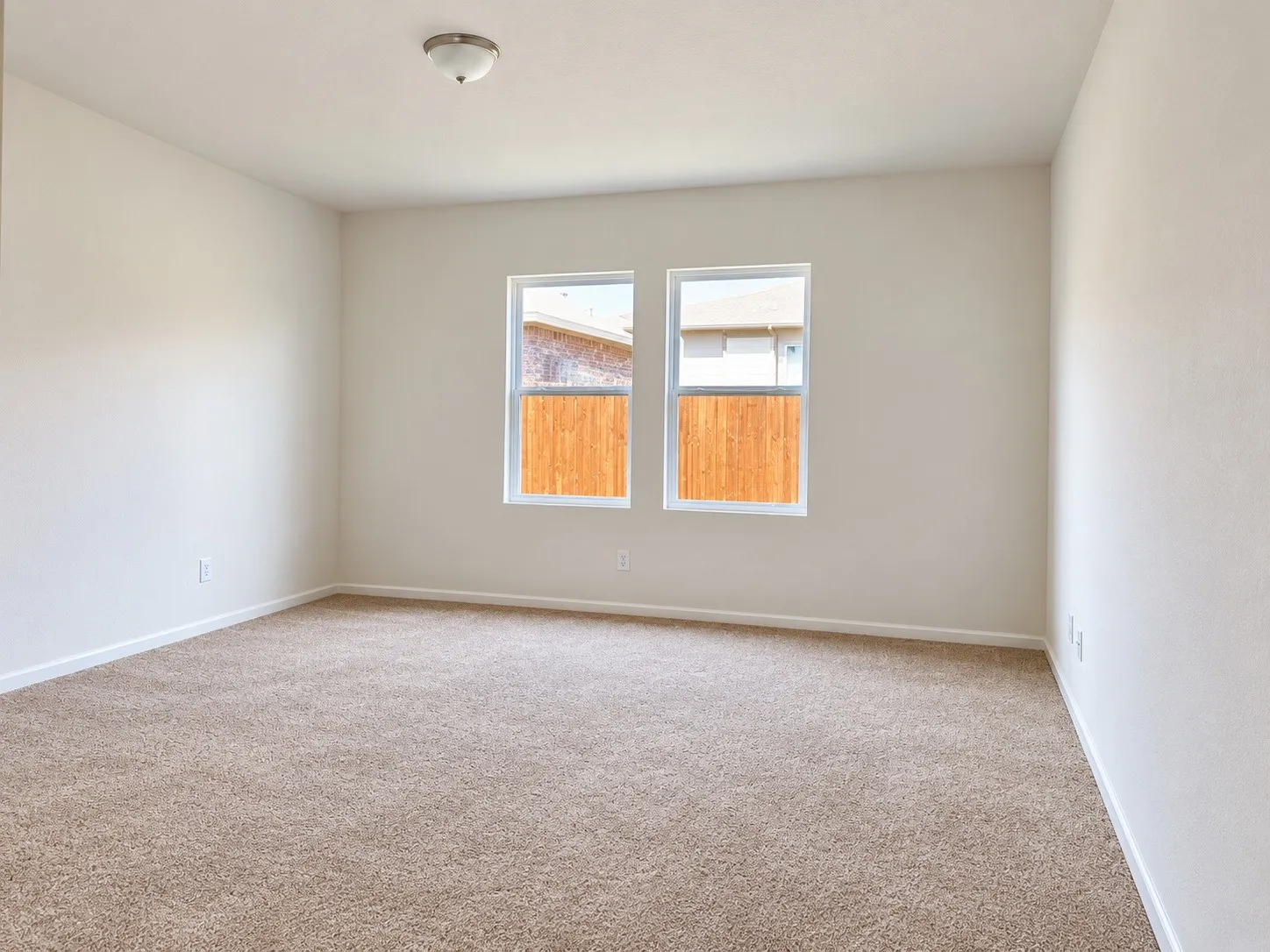 Single Family Residence For Rent in Tarrant County , 6525 Trident Court, Fort Worth, Texas 76179, 3 Bedroom, 2 Bathroom, 2 Garage spaces, 1,662 Sqft, built in 2020, mls#21398226, Real Estate Agent in Fort Worth, Homes For Rent in Tarrant county, Homes For Rent in Fort Worth, Realtor in Fort Worth Texas, Real Estate Brokerage Independent Realty Texas, Luminita Cordes Realtor