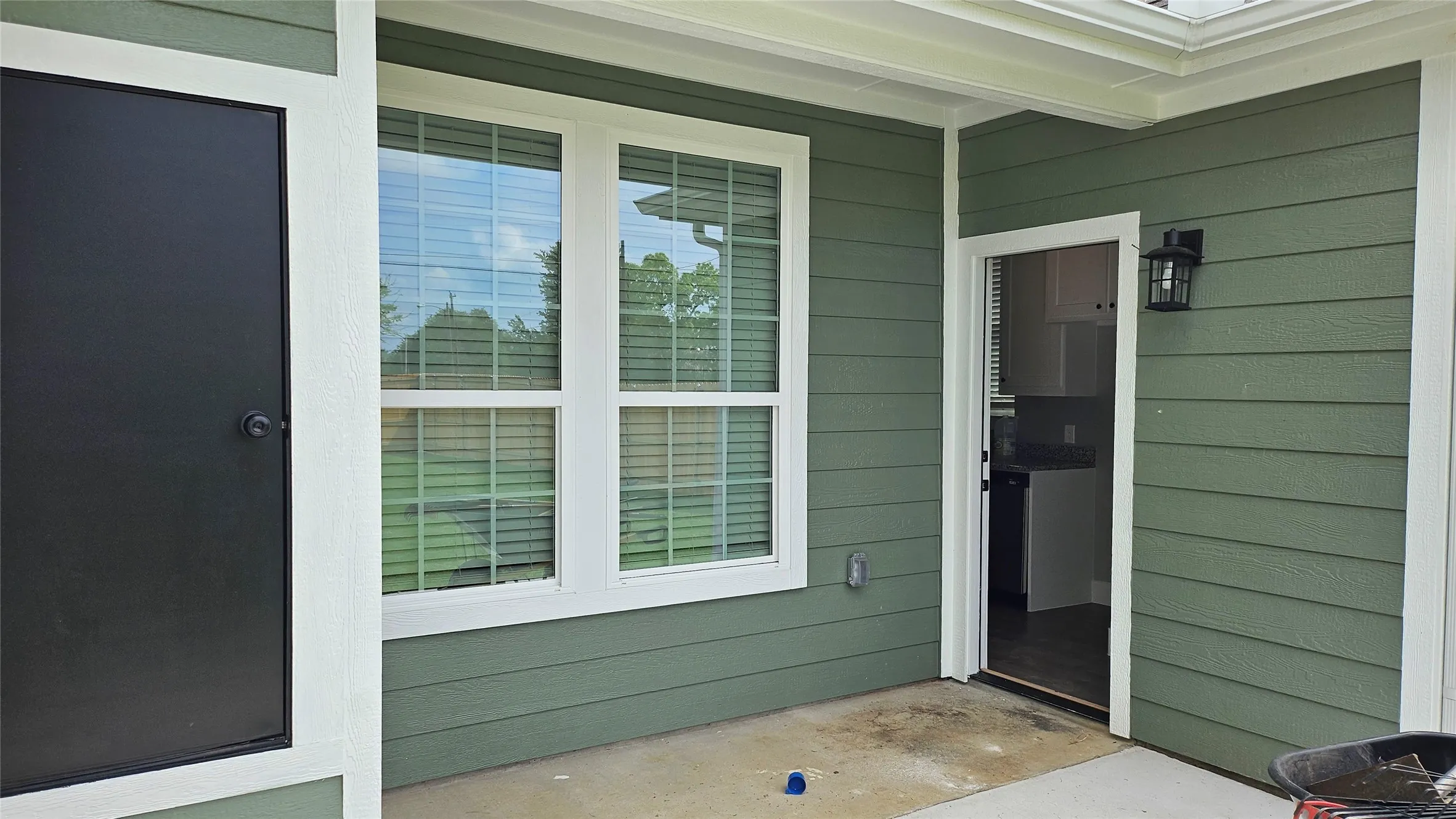 Single Family Residence For Sale in Grayson County , 931 W Elm Street, Denison, Texas 75020, 3 Bedroom, 2 Bathroom, Garage spaces, 1,226 Sqft, built in 2024, mls#21398184, Real Estate Agent in Denison, Homes For Sale in Grayson county, Homes For Sale in Denison, Realtor in Denison Texas, Real Estate Brokerage Independent Realty Texas, Luminita Cordes Realtor