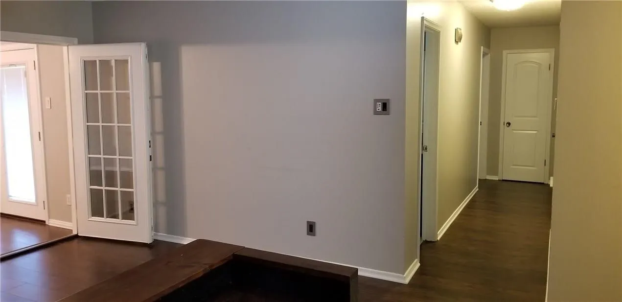 Single Family Residence For Rent in Collin County , 933 Meadow Mead Drive, Allen, Texas 75002, 3 Bedroom, 2 Bathroom, 2 Garage spaces, 1,017 Sqft, built in 1968, mls#21398229, Real Estate Agent in Allen, Homes For Rent in Collin county, Homes For Rent in Allen, Realtor in Allen Texas, Real Estate Brokerage Independent Realty Texas, Luminita Cordes Realtor