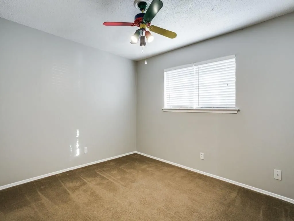 Single Family Residence For Rent in Collin County , 933 Meadow Mead Drive, Allen, Texas 75002, 3 Bedroom, 2 Bathroom, 2 Garage spaces, 1,017 Sqft, built in 1968, mls#21398229, Real Estate Agent in Allen, Homes For Rent in Collin county, Homes For Rent in Allen, Realtor in Allen Texas, Real Estate Brokerage Independent Realty Texas, Luminita Cordes Realtor