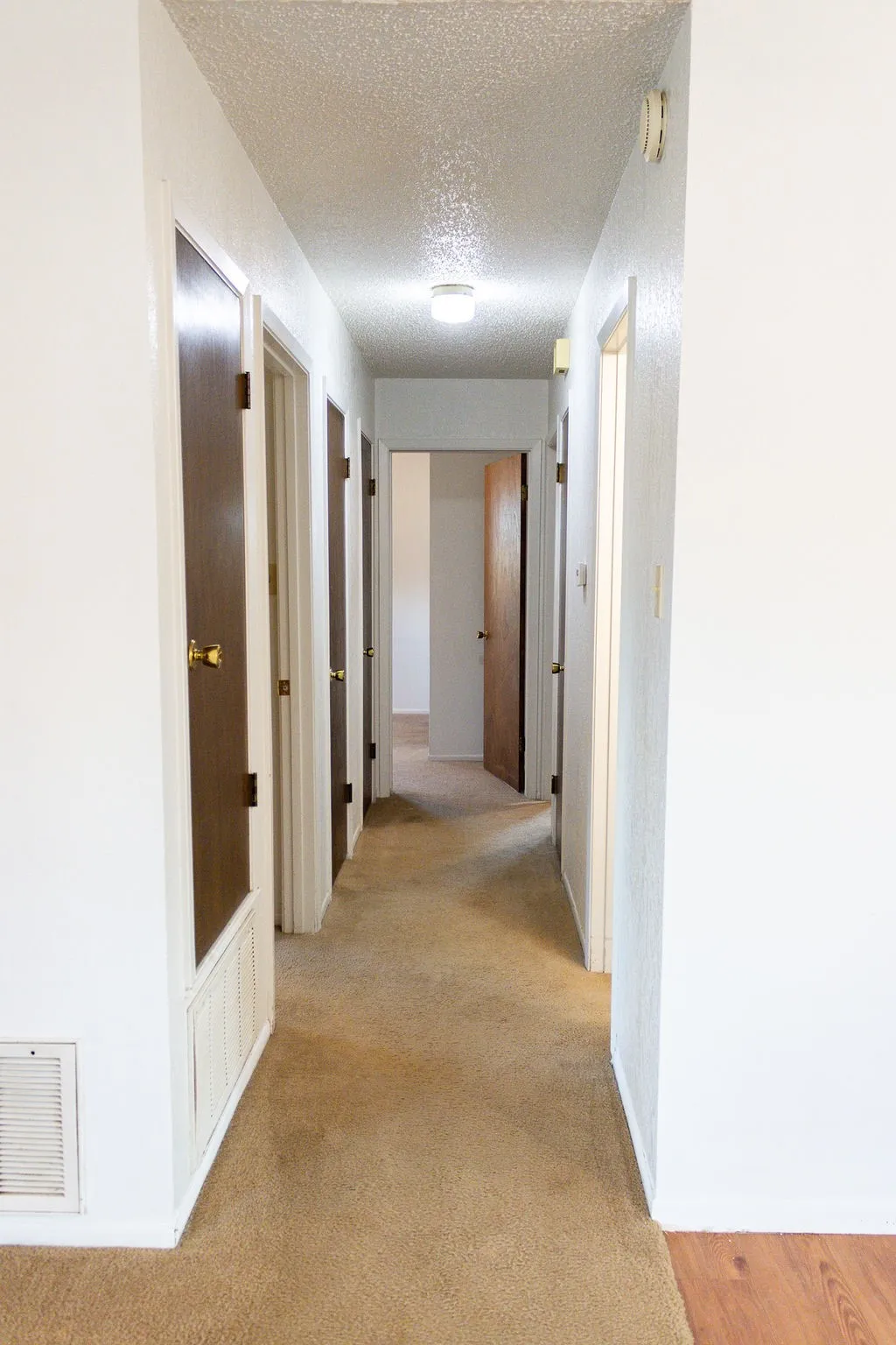 Single Family Residence For Sale in Stephens County , 503 N Harding Street, Breckenridge, Texas 76424, 3 Bedroom, 2 Bathroom, Garage spaces, 1,296 Sqft, built in 1978, mls#21398235, Real Estate Agent in Breckenridge, Homes For Sale in Stephens county, Homes For Sale in Breckenridge, Realtor in Breckenridge Texas, Real Estate Brokerage Independent Realty Texas, Luminita Cordes Realtor