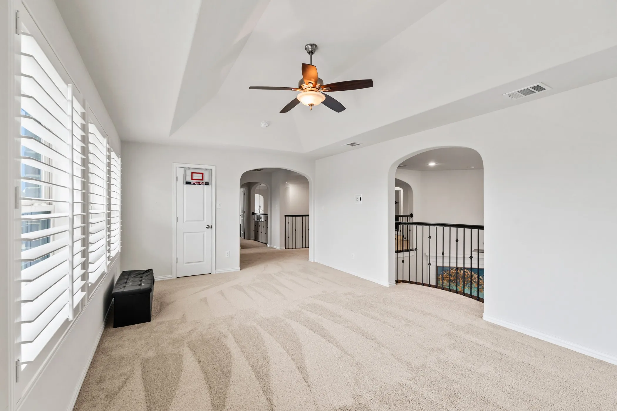 Single Family Residence For Sale in Denton County , 4608 Darlington Drive, Flower Mound, Texas 75022, 5 Bedroom, 7 Bathroom, 3 Garage spaces, 4,638 Sqft, built in 2017, mls#21393972, Real Estate Agent in Flower Mound, Homes For Sale in Denton county, Homes For Sale in Flower Mound, Realtor in Flower Mound Texas, Real Estate Brokerage Independent Realty Texas, Luminita Cordes Realtor