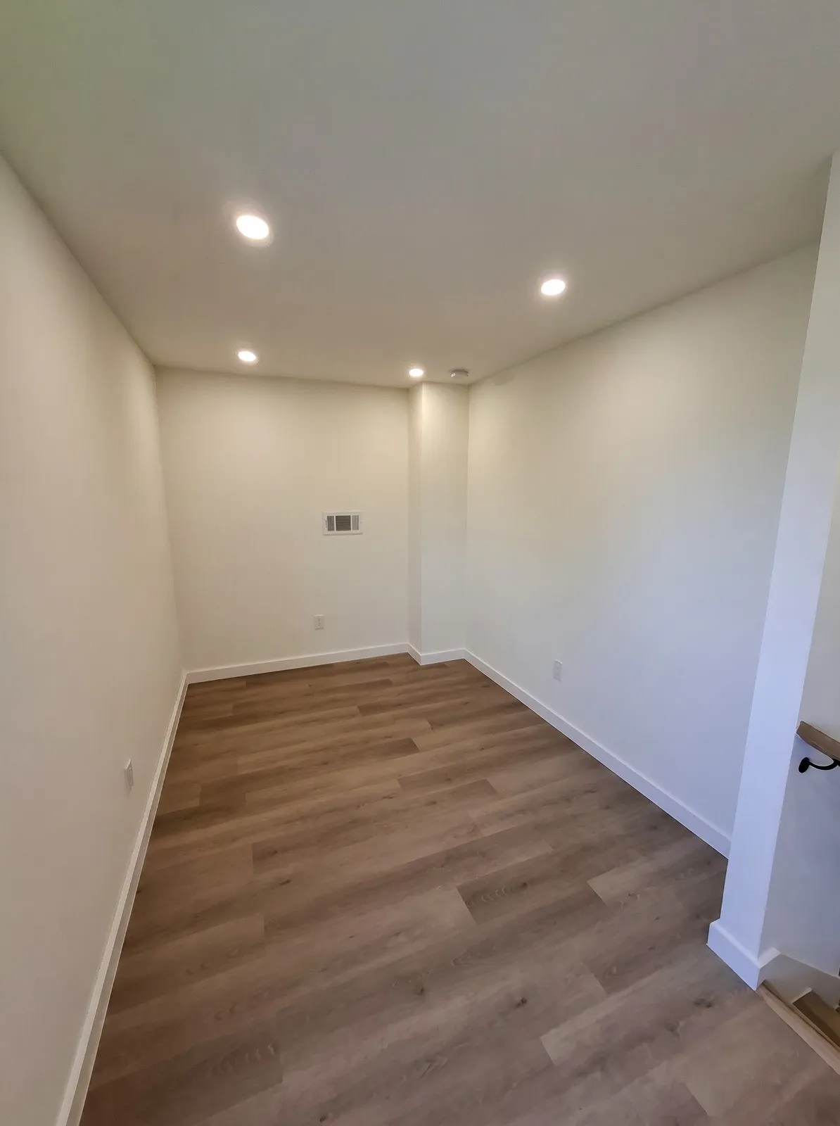 Single Family Residence For Sale in Dallas County , 438 Bonnie View Road, Dallas, Texas 75203, 5 Bedroom, 3 Bathroom, 2 Garage spaces, 3,192 Sqft, built in 2026, mls#21394311, Real Estate Agent in Dallas, Homes For Sale in Dallas county, Homes For Sale in Dallas, Realtor in Dallas Texas, Real Estate Brokerage Independent Realty Texas, Luminita Cordes Realtor