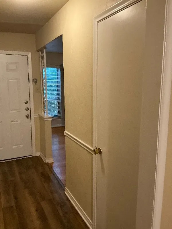 Single Family Residence For Rent in Dallas County , 13630 Onyx Lane, Farmers Branch, Texas 75234, 4 Bedroom, 2 Bathroom, 2 Garage spaces, 2,096 Sqft, built in 1961, mls#21398252, Real Estate Agent in Farmers Branch, Homes For Rent in Dallas county, Homes For Rent in Farmers Branch, Realtor in Farmers Branch Texas, Real Estate Brokerage Independent Realty Texas, Luminita Cordes Realtor