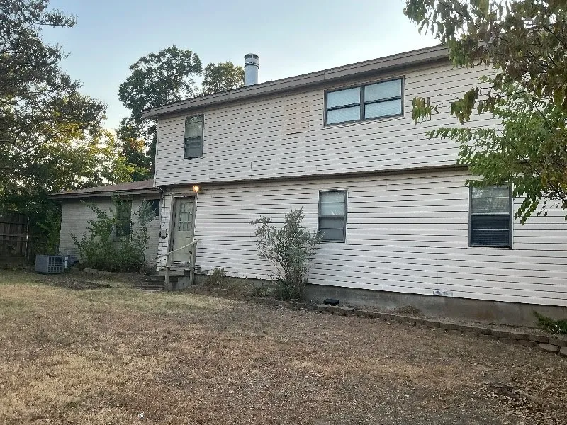 Single Family Residence For Rent in Dallas County , 13630 Onyx Lane, Farmers Branch, Texas 75234, 4 Bedroom, 2 Bathroom, 2 Garage spaces, 2,096 Sqft, built in 1961, mls#21398252, Real Estate Agent in Farmers Branch, Homes For Rent in Dallas county, Homes For Rent in Farmers Branch, Realtor in Farmers Branch Texas, Real Estate Brokerage Independent Realty Texas, Luminita Cordes Realtor