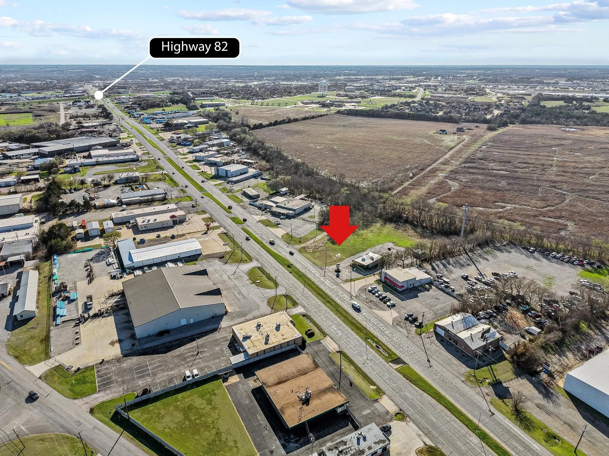 Less than 1 Mile from Highway 82-the Primary East-West Corridor in Sherman