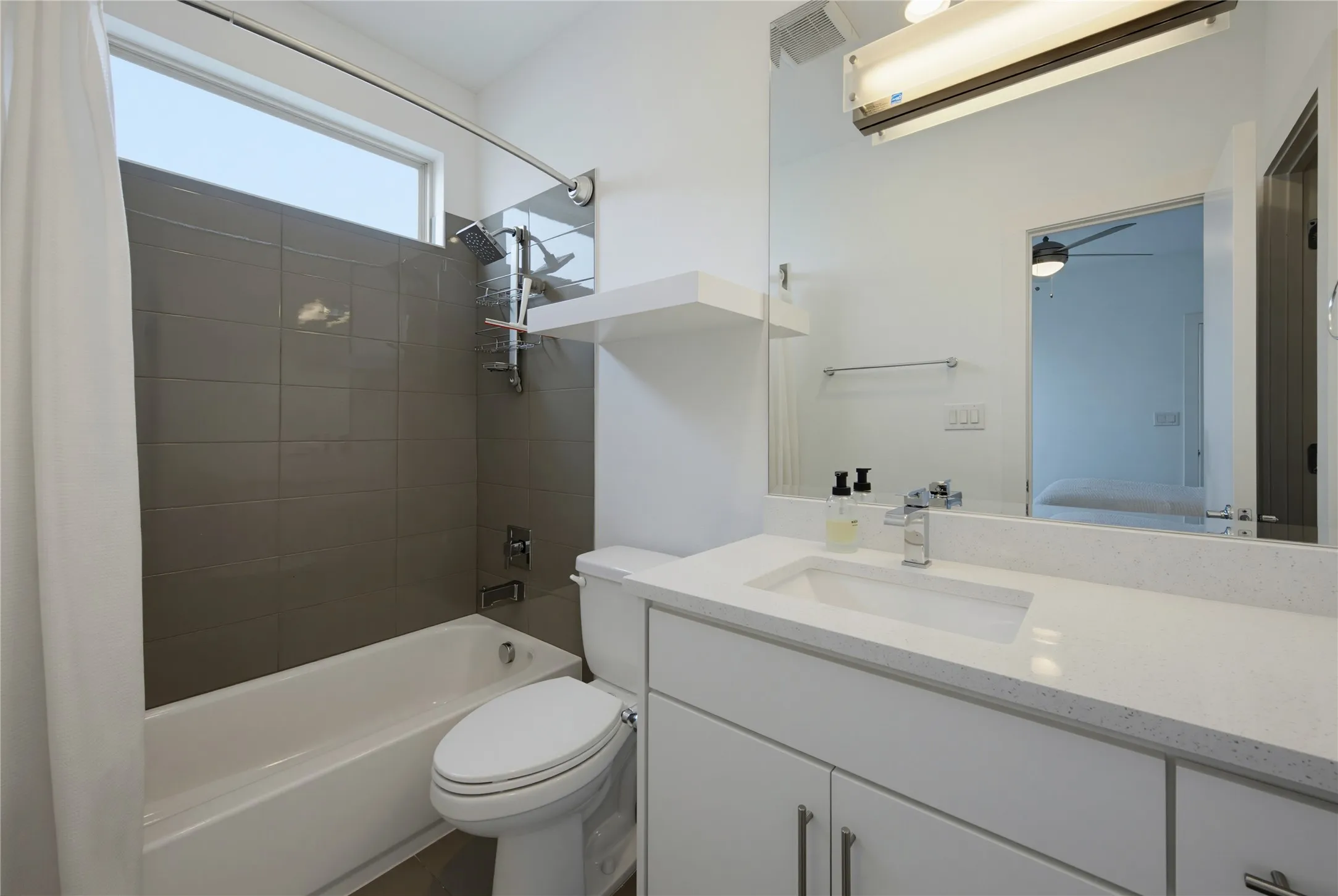 Condominium For Rent in Dallas County , 1915 Summit Avenue 1, Dallas, Texas 75206, 3 Bedroom, 3 Bathroom, 2 Garage spaces, 1,936 Sqft, built in 2015, mls#21398239, Real Estate Agent in Dallas, Homes For Rent in Dallas county, Homes For Rent in Dallas, Realtor in Dallas Texas, Real Estate Brokerage Independent Realty Texas, Luminita Cordes Realtor
