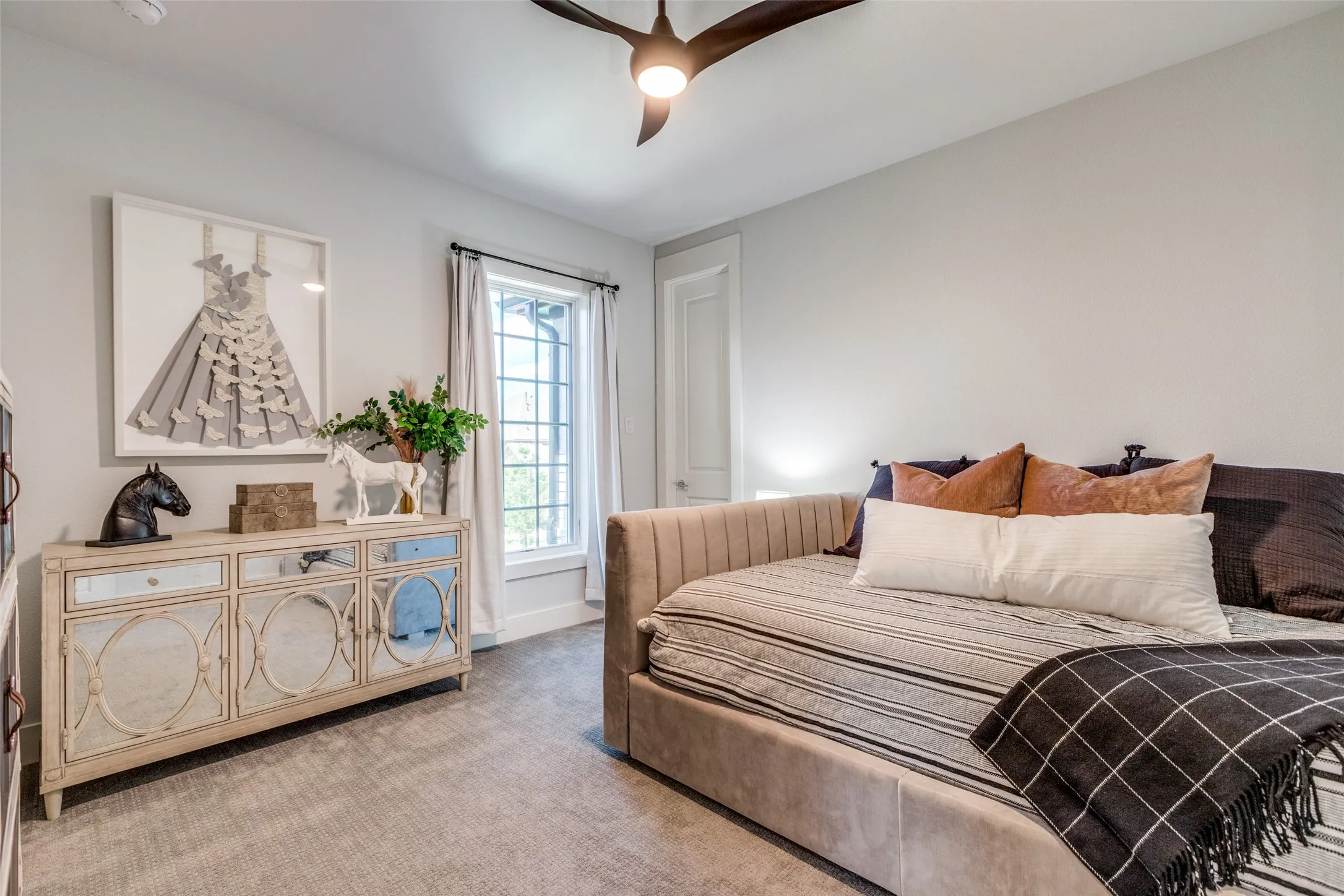 Single Family Residence For Rent in Grayson County , 1224 Karsten Ridge Pass, Gunter, Texas 75058, 4 Bedroom, 5 Bathroom, 3 Garage spaces, 4,005 Sqft, built in 2022, mls#21398043, Real Estate Agent in Gunter, Homes For Rent in Grayson county, Homes For Rent in Gunter, Realtor in Gunter Texas, Real Estate Brokerage Independent Realty Texas, Luminita Cordes Realtor