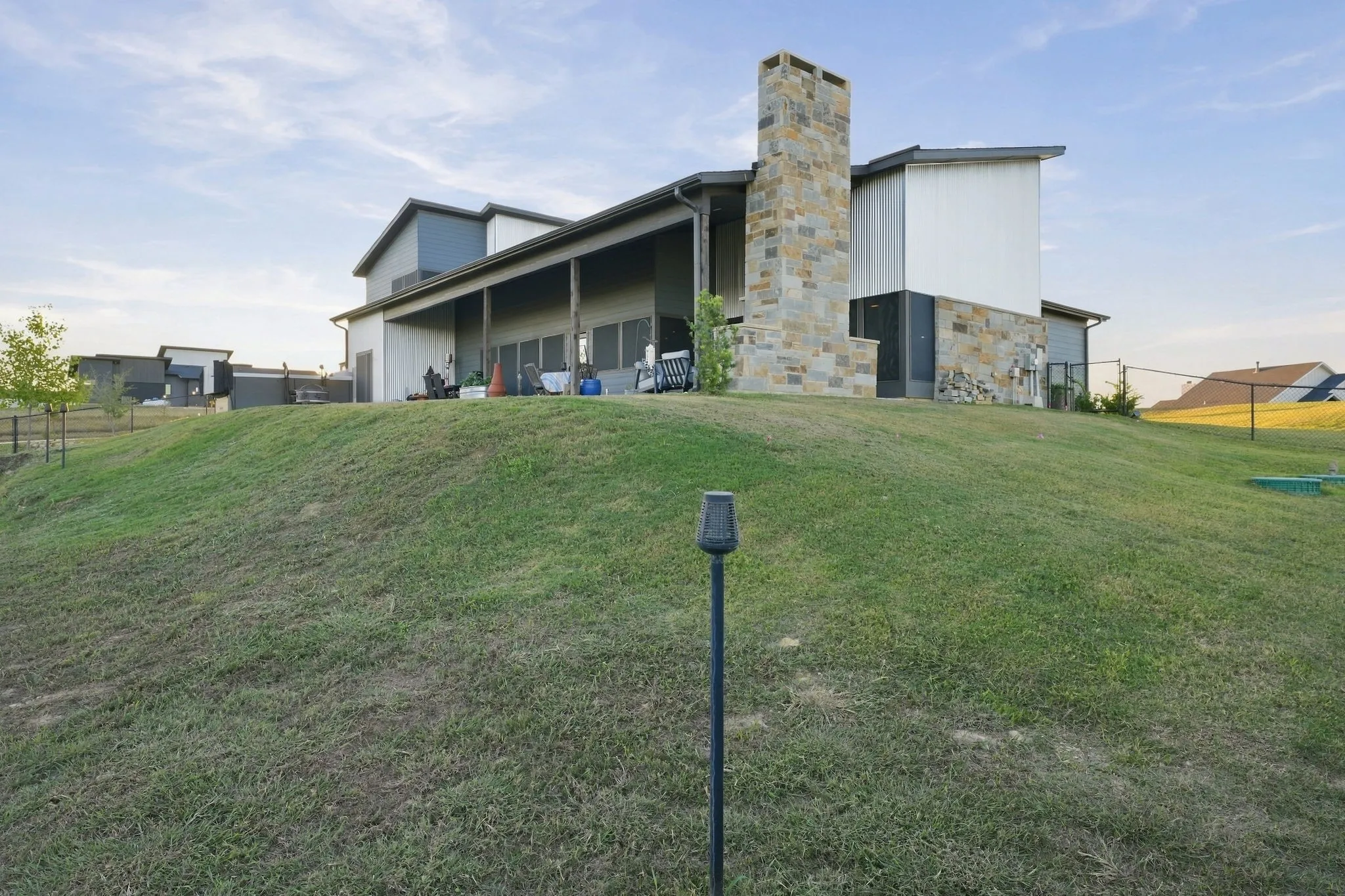 Single Family Residence For Sale in Wise County , 122 Nicholas Way, Decatur, Texas 76234, 3 Bedroom, 2 Bathroom, 4 Garage spaces, 2,444 Sqft, built in 2021, mls#21391937, Real Estate Agent in Decatur, Homes For Sale in Wise county, Homes For Sale in Decatur, Realtor in Decatur Texas, Real Estate Brokerage Independent Realty Texas, Luminita Cordes Realtor
