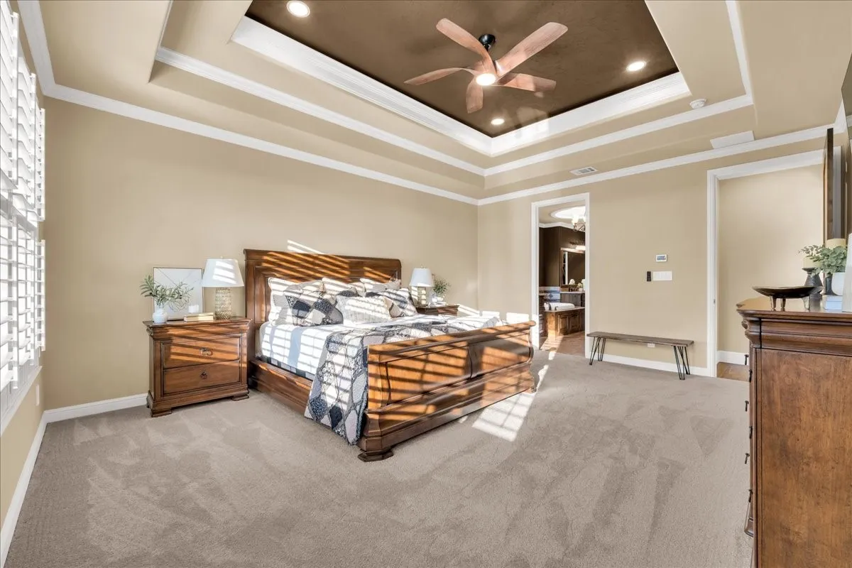 Single Family Residence For Sale in Hood County , 6410 Pinehurst Drive, Granbury, Texas 76049, 4 Bedroom, 3 Bathroom, 3 Garage spaces, 2,960 Sqft, built in 2014, mls#21394083, Real Estate Agent in Granbury, Homes For Sale in Hood county, Homes For Sale in Granbury, Realtor in Granbury Texas, Real Estate Brokerage Independent Realty Texas, Luminita Cordes Realtor