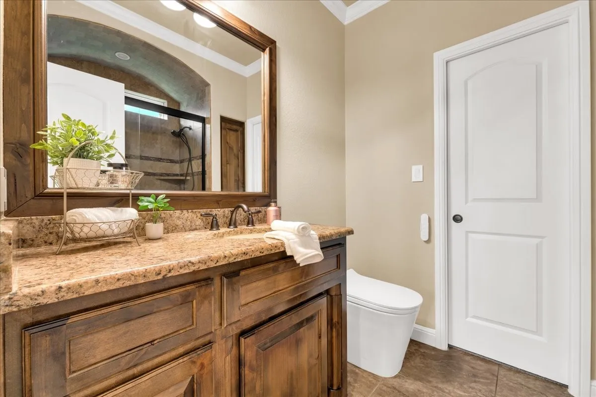 Single Family Residence For Sale in Hood County , 6410 Pinehurst Drive, Granbury, Texas 76049, 4 Bedroom, 3 Bathroom, 3 Garage spaces, 2,960 Sqft, built in 2014, mls#21394083, Real Estate Agent in Granbury, Homes For Sale in Hood county, Homes For Sale in Granbury, Realtor in Granbury Texas, Real Estate Brokerage Independent Realty Texas, Luminita Cordes Realtor