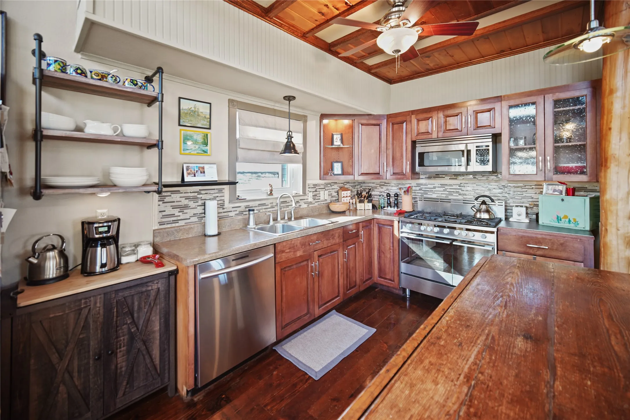 Farm For Sale in Jack County , TBD FM 175 Tract #4 with Improvements, Jacksboro, Texas 76365, 2 Bedroom, 2 Bathroom, Garage spaces, 1,671 Sqft, built in 2004, mls#21392447, Real Estate Agent in Jacksboro, Homes For Sale in Jack county, Homes For Sale in Jacksboro, Realtor in Jacksboro Texas, Real Estate Brokerage Independent Realty Texas, Luminita Cordes Realtor