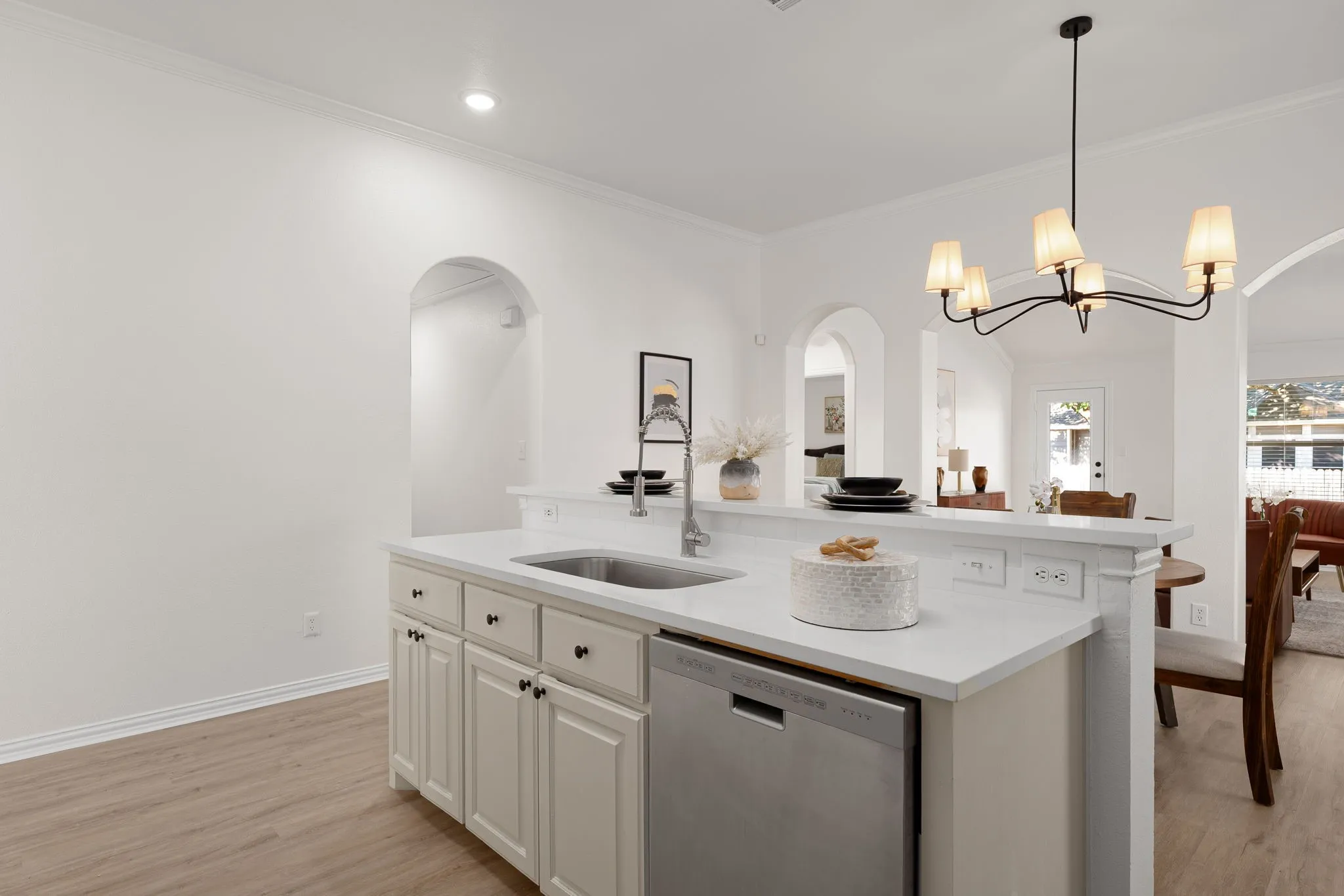 Single Family Residence For Sale in Tarrant County , 9300 Rhoni Court, Fort Worth, Texas 76140, 4 Bedroom, 2 Bathroom, 2 Garage spaces, 1,876 Sqft, built in 2005, mls#21394834, Real Estate Agent in Fort Worth, Homes For Sale in Tarrant county, Homes For Sale in Fort Worth, Realtor in Fort Worth Texas, Real Estate Brokerage Independent Realty Texas, Luminita Cordes Realtor