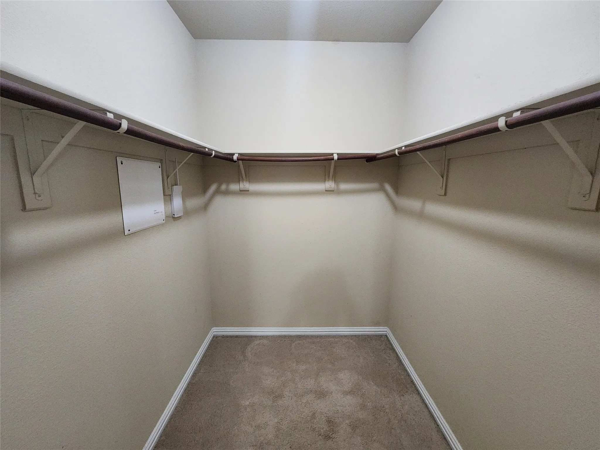 Single Family Residence For Rent in Tarrant County , 500 Paddle Drive, Crowley, Texas 76036, 3 Bedroom, 2 Bathroom, 2 Garage spaces, 1,592 Sqft, built in 2013, mls#21398277, Real Estate Agent in Crowley, Homes For Rent in Tarrant county, Homes For Rent in Crowley, Realtor in Crowley Texas, Real Estate Brokerage Independent Realty Texas, Luminita Cordes Realtor