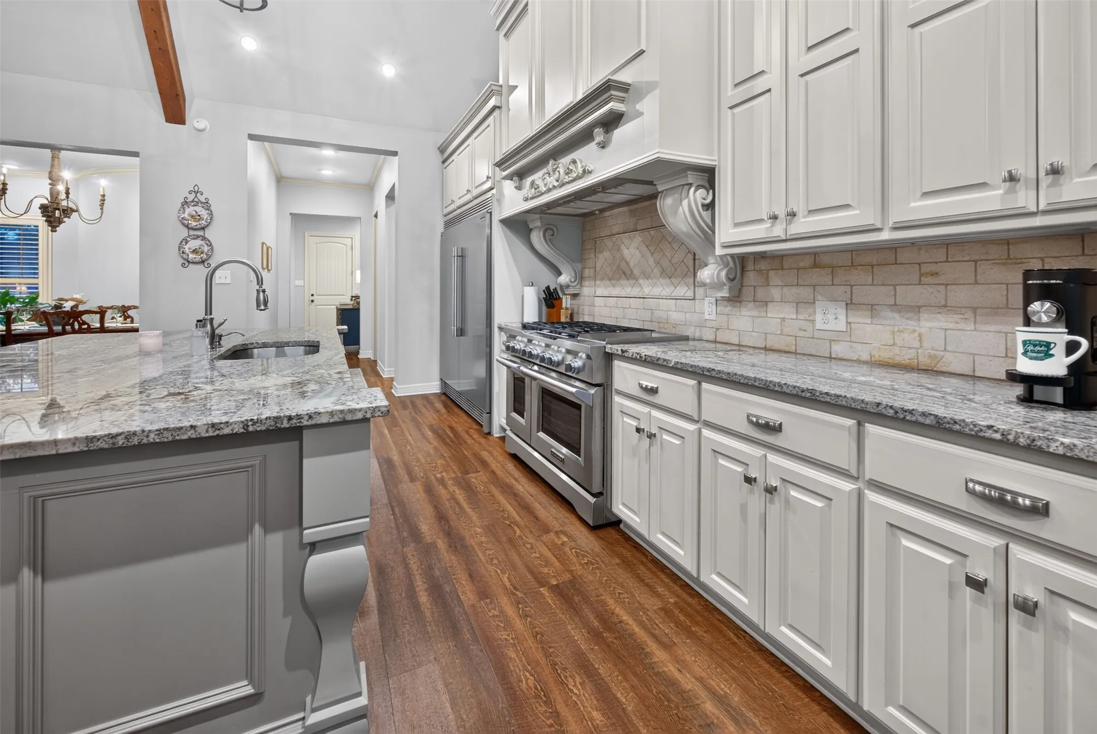 Single Family Residence For Sale in Henderson County , 5615 Nathan Drive, Chandler, Texas 75758, 3 Bedroom, 4 Bathroom, 3 Garage spaces, 3,473 Sqft, built in 2019, mls#21398283, Real Estate Agent in Chandler, Homes For Sale in Henderson county, Homes For Sale in Chandler, Realtor in Chandler Texas, Real Estate Brokerage Independent Realty Texas, Luminita Cordes Realtor