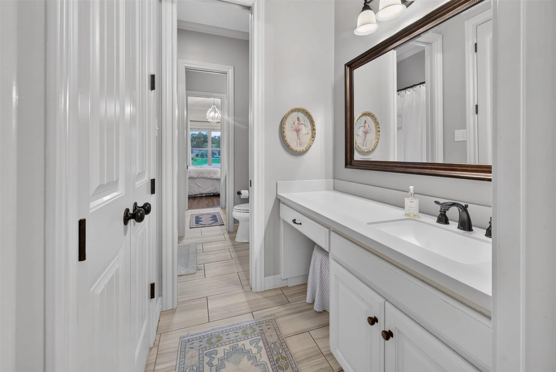 Single Family Residence For Sale in Henderson County , 5615 Nathan Drive, Chandler, Texas 75758, 3 Bedroom, 4 Bathroom, 3 Garage spaces, 3,473 Sqft, built in 2019, mls#21398283, Real Estate Agent in Chandler, Homes For Sale in Henderson county, Homes For Sale in Chandler, Realtor in Chandler Texas, Real Estate Brokerage Independent Realty Texas, Luminita Cordes Realtor