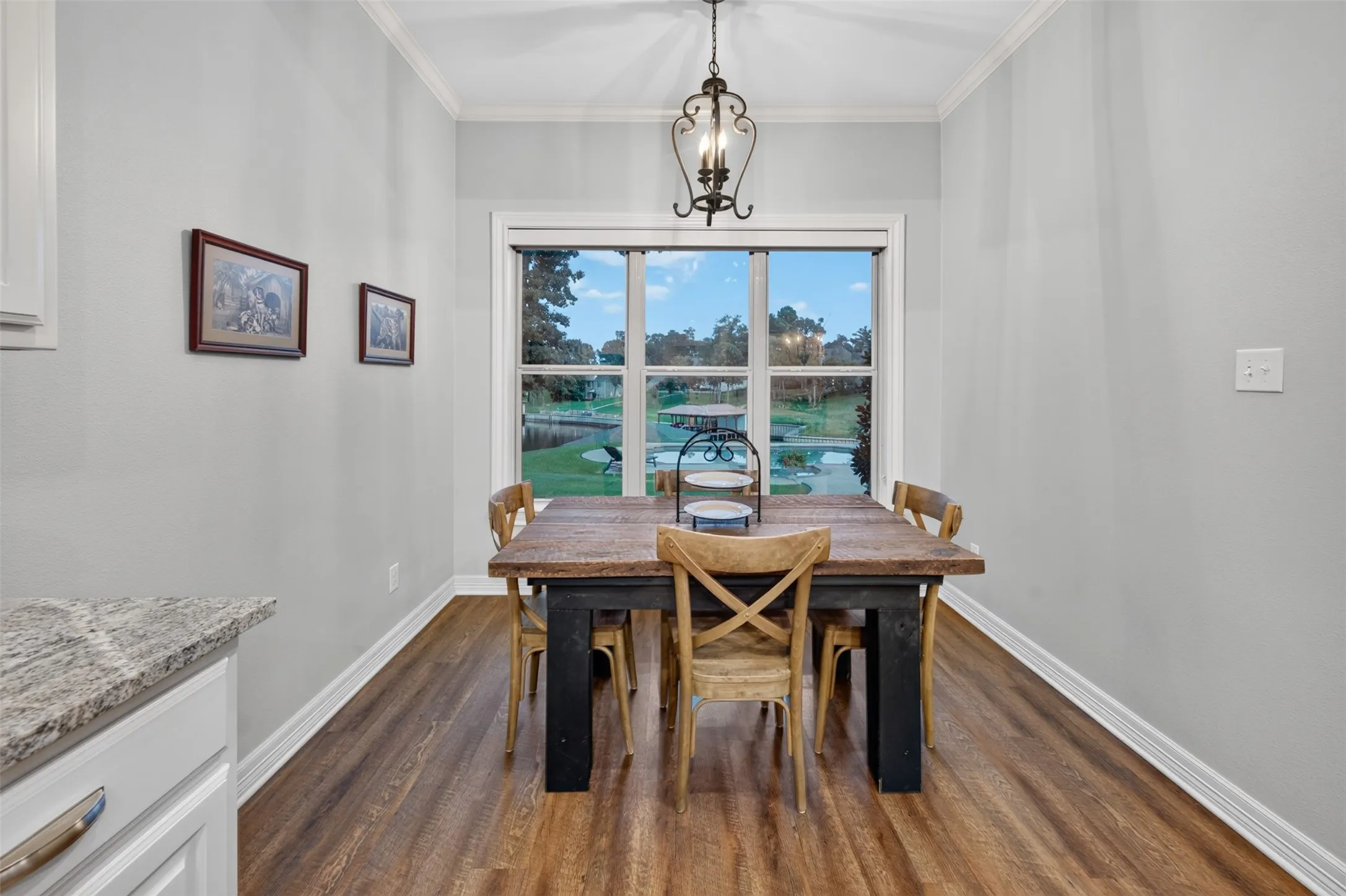 Single Family Residence For Sale in Henderson County , 5615 Nathan Drive, Chandler, Texas 75758, 3 Bedroom, 4 Bathroom, 3 Garage spaces, 3,473 Sqft, built in 2019, mls#21398283, Real Estate Agent in Chandler, Homes For Sale in Henderson county, Homes For Sale in Chandler, Realtor in Chandler Texas, Real Estate Brokerage Independent Realty Texas, Luminita Cordes Realtor