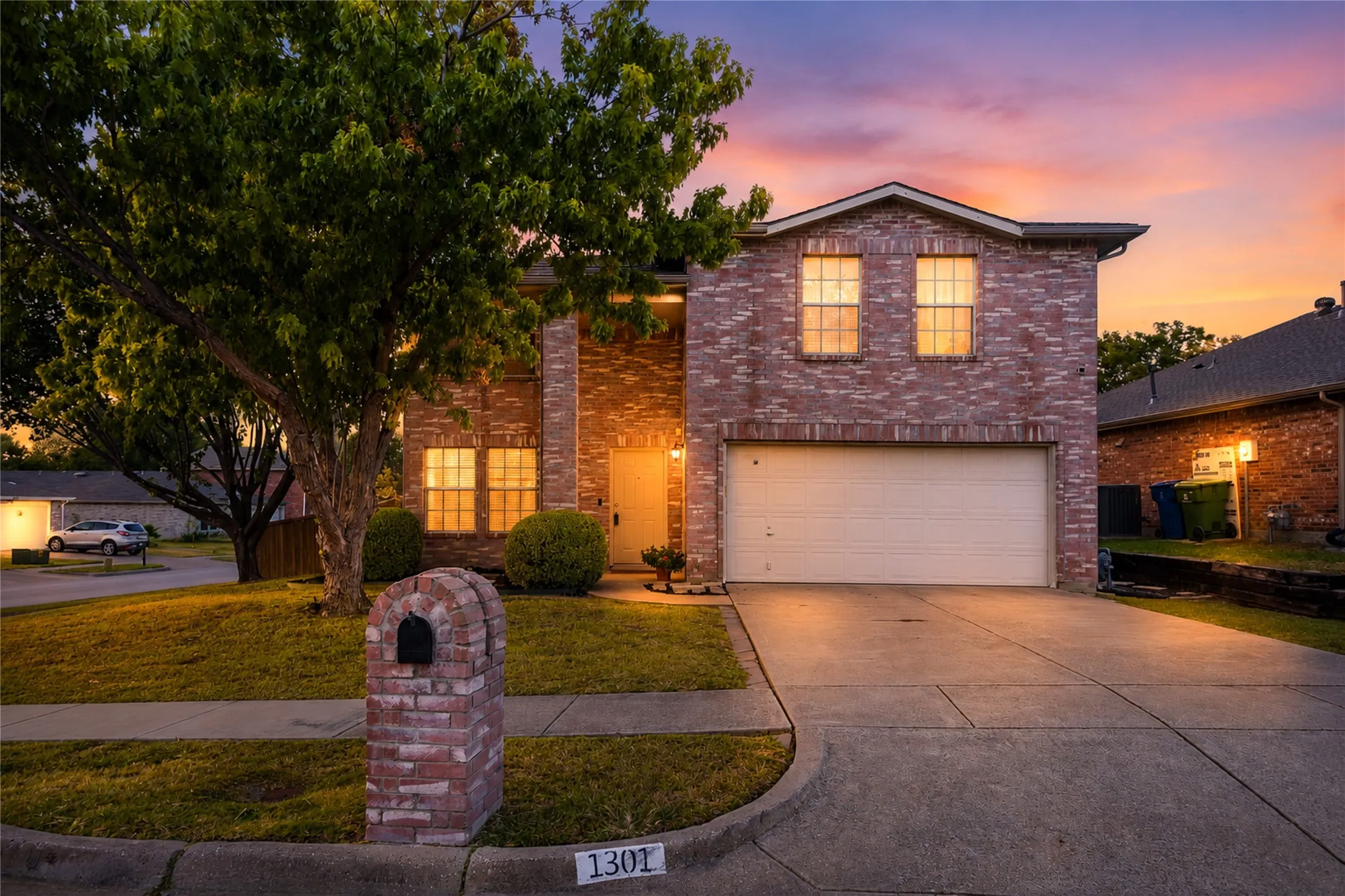 Single Family Residence For Rent in Dallas County , 1301 Mill Crossing, Garland, Texas 75040, 4 Bedroom, 3 Bathroom, 3 Garage spaces, 1,988 Sqft, built in 1997, mls#21398284, Real Estate Agent in Garland, Homes For Rent in Dallas county, Homes For Rent in Garland, Realtor in Garland Texas, Real Estate Brokerage Independent Realty Texas, Luminita Cordes Realtor