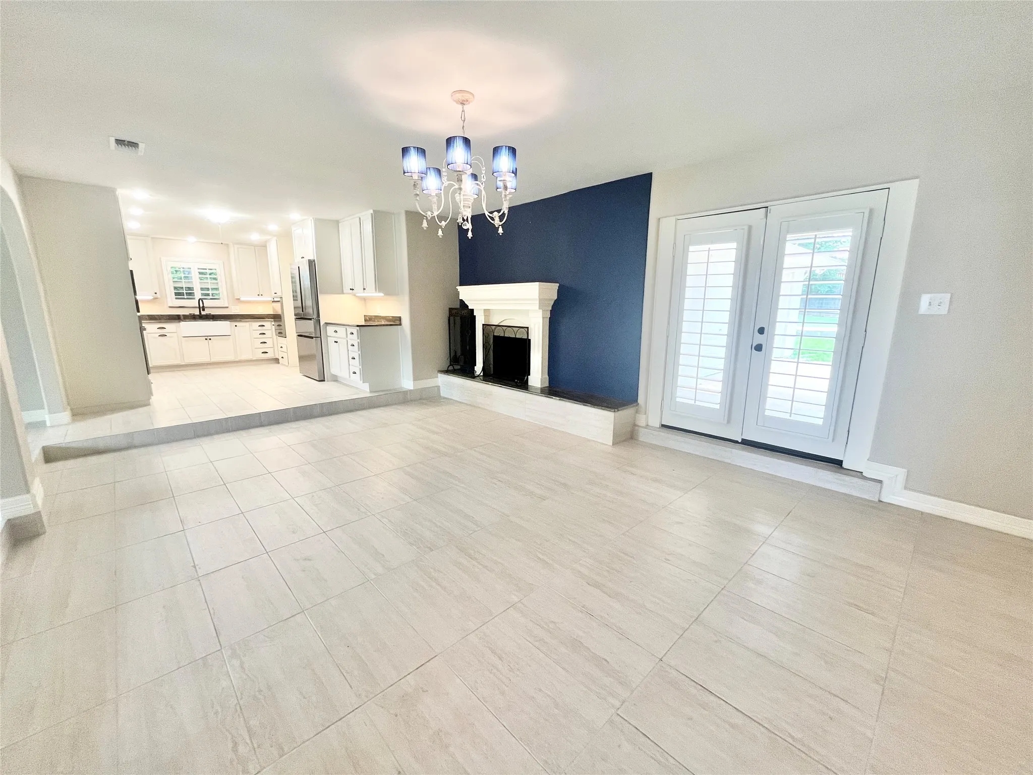 Single Family Residence For Rent in Dallas County , 313 Santa Clara Street, Irving, Texas 75062, 4 Bedroom, 3 Bathroom, 2 Garage spaces, 2,624 Sqft, built in 1967, mls#21397651, Real Estate Agent in Irving, Homes For Rent in Dallas county, Homes For Rent in Irving, Realtor in Irving Texas, Real Estate Brokerage Independent Realty Texas, Luminita Cordes Realtor