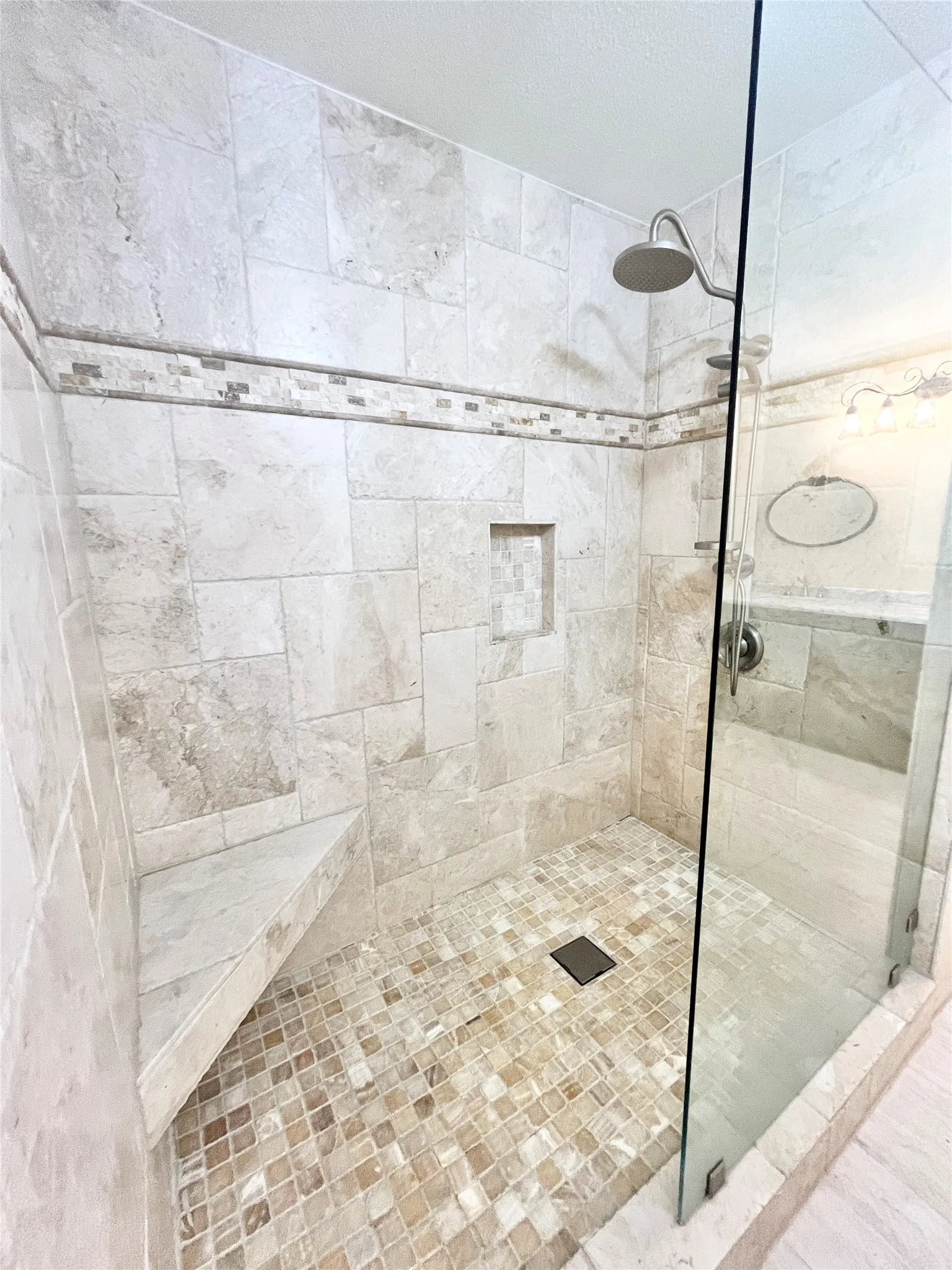 Single Family Residence For Rent in Dallas County , 313 Santa Clara Street, Irving, Texas 75062, 4 Bedroom, 3 Bathroom, 2 Garage spaces, 2,624 Sqft, built in 1967, mls#21397651, Real Estate Agent in Irving, Homes For Rent in Dallas county, Homes For Rent in Irving, Realtor in Irving Texas, Real Estate Brokerage Independent Realty Texas, Luminita Cordes Realtor