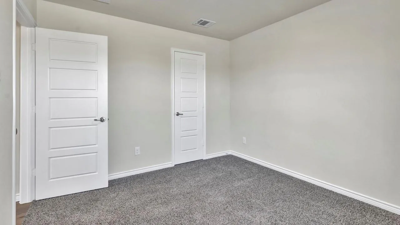 Light grey wall finish